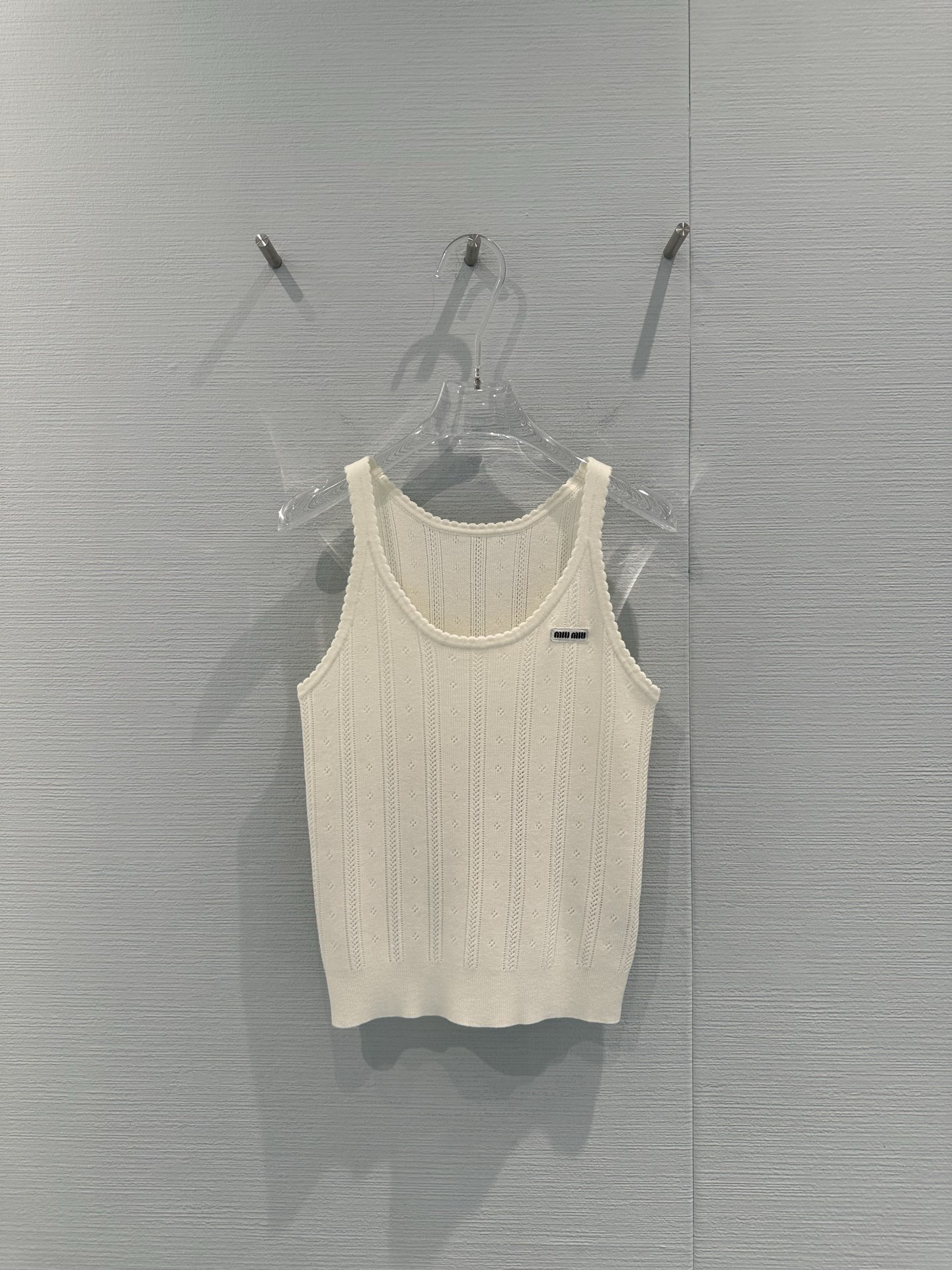 [TOP] Miu Miu Knitted Vest - Beige