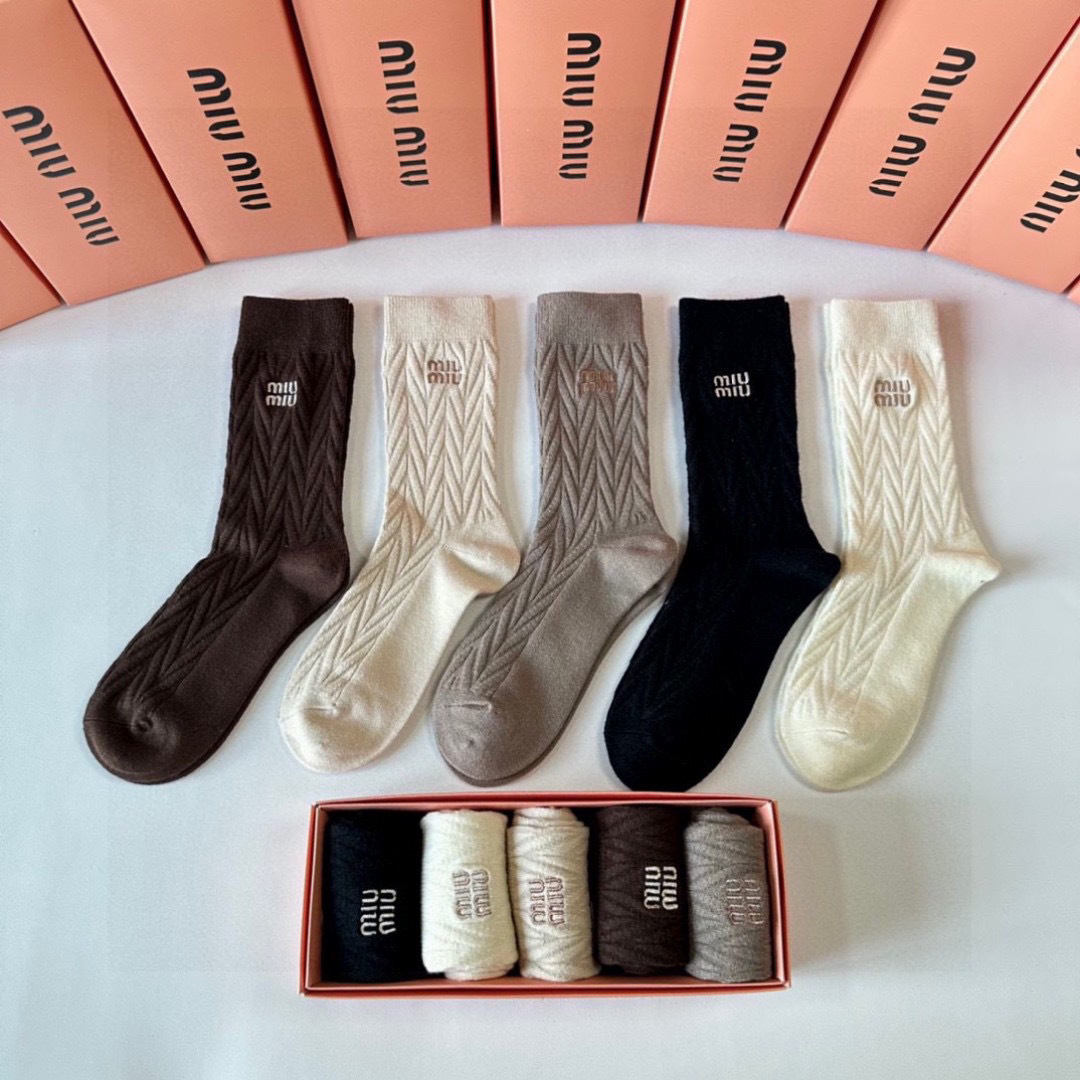 [TOP] Miu Miu Socks - 5 Pieces as a Set - 711 Luxury