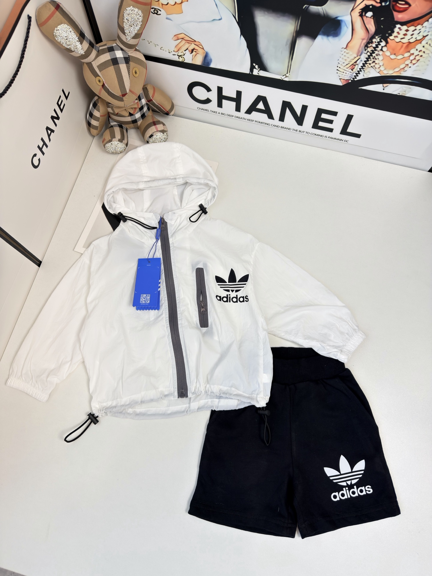 Adidas Unisex Kids 2-Piece Trefoil Long Sleeve Sun Protection Jacket & Cotton Shorts Set Boys Girls Sizes 90-150