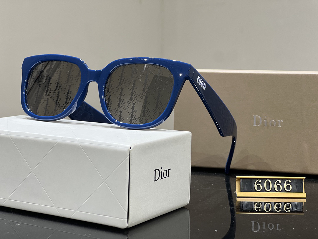 [TOP] Christian Dior Sunglasses - 9 Colors - 711 Luxury