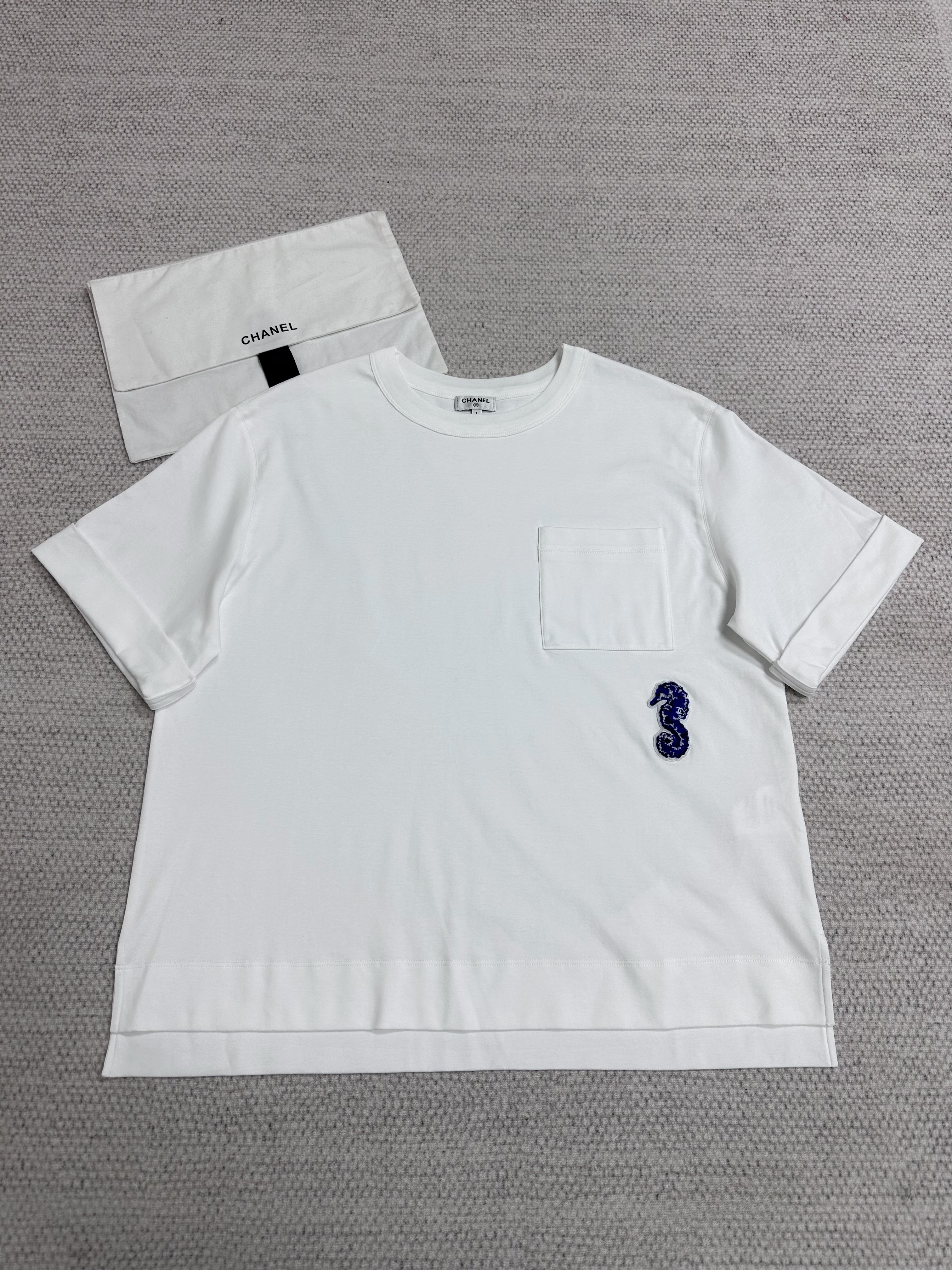 Chanel white Clothing CHANEL Top-quality Version T-shirt Cotton White #390226 View 2 | Nigo Office