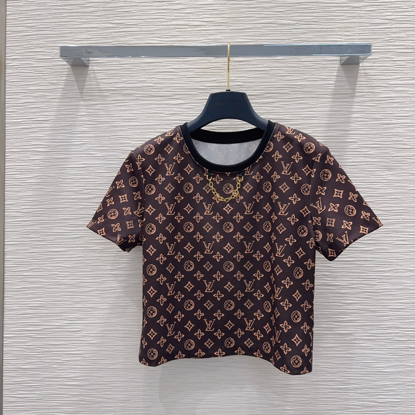[TOP] Louis Vuitton LV T-shirt + Shorts Set - Brown