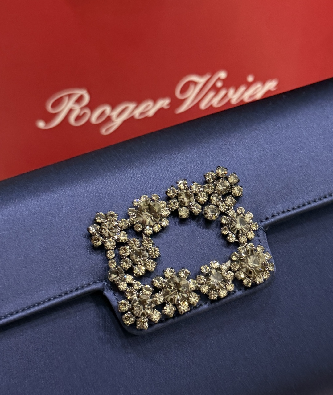 [TOP] ROGER VIVIER Diamond Bag 24-13-3 CM - Dark Blue - 711 Luxury