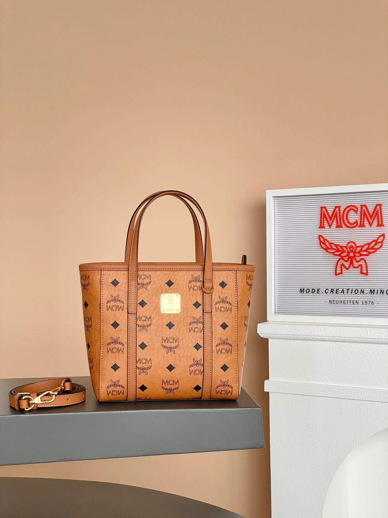 MCM Aren Visetos Mini Tote Bag Cognac Leather (Replica)