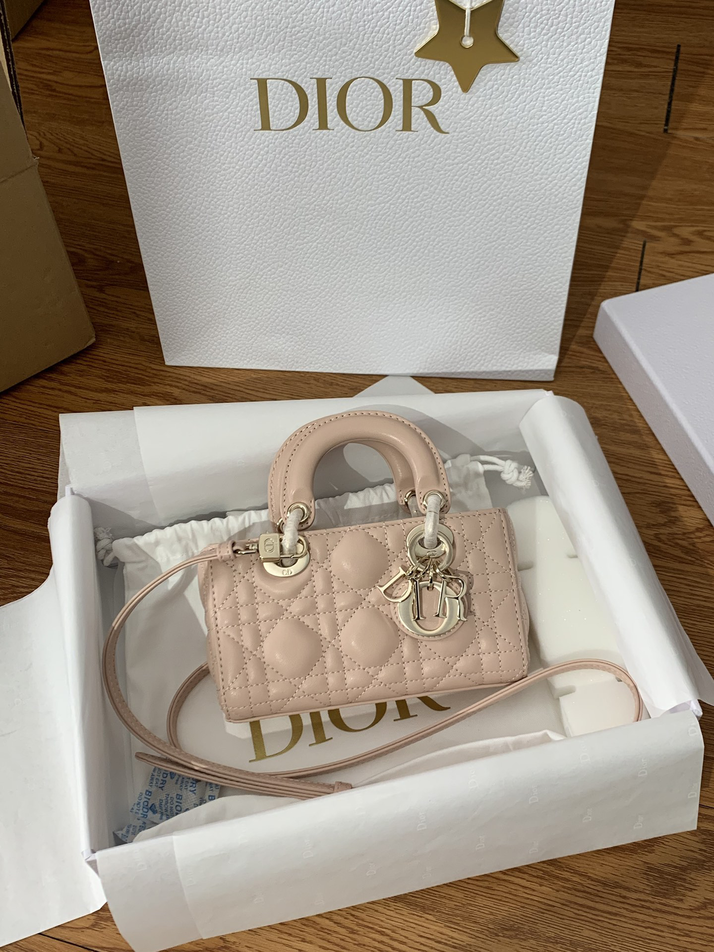[TOP] Christian Dior Lady D-Joy Bag 16x9x5cm - Pink