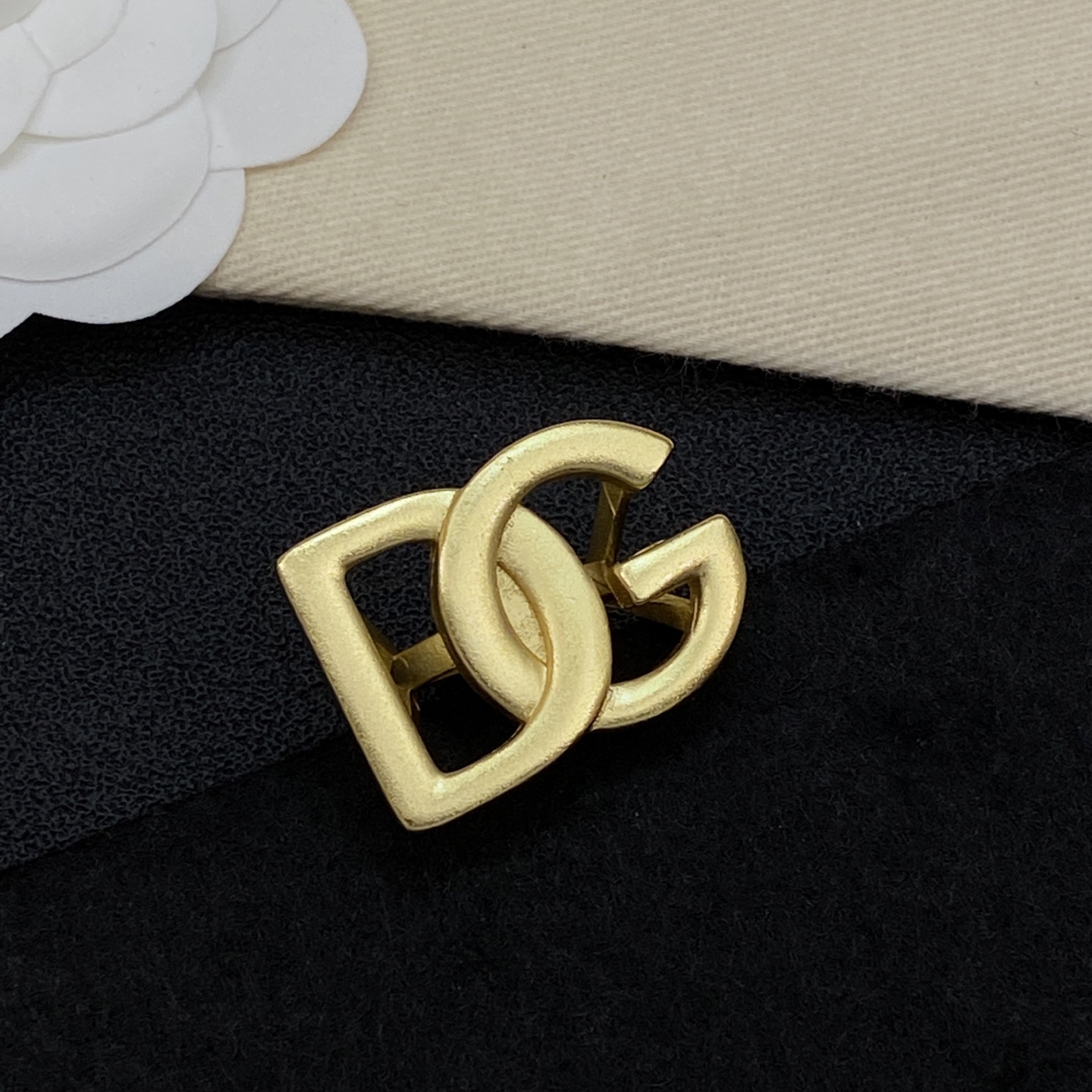 [TOP] Dolce & Gabbana D&G Ring - 2 Colors - 711 Luxury