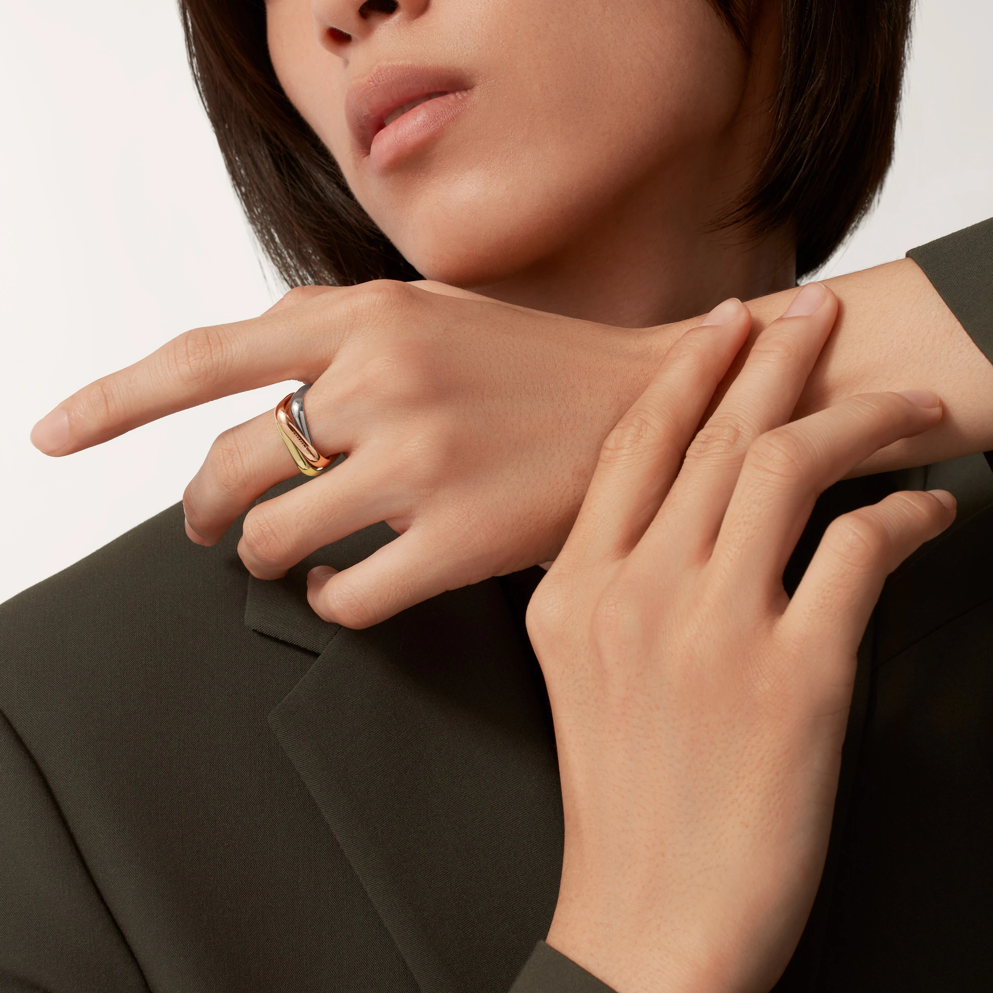 Carty Three Circles Ring, Three Tone, No Gemstones