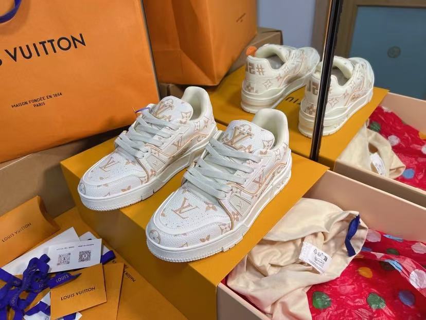 [TOP] Louis Vuitton LV Sneakers - Beige - 711 Luxury