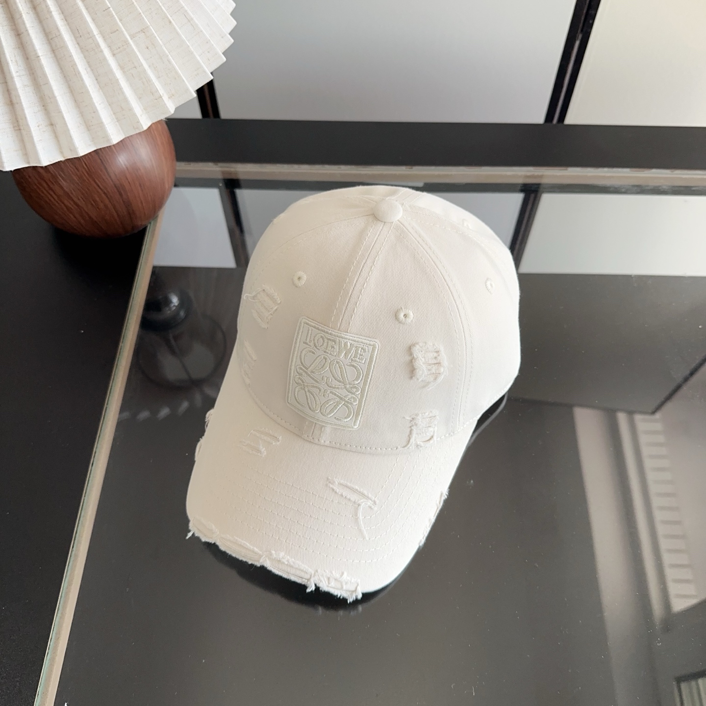 [TOP] LOEWE Baseball Cap - White - 711 Luxury