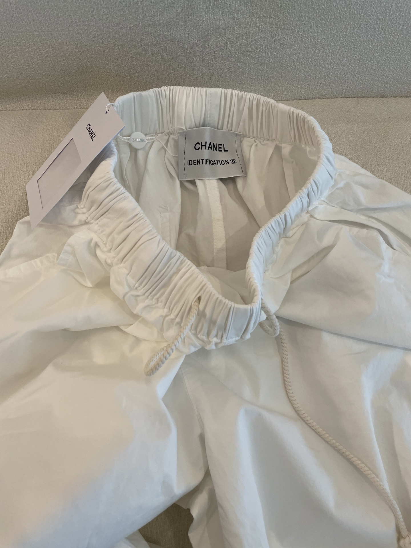 [TOP] CHANEL Pants - White