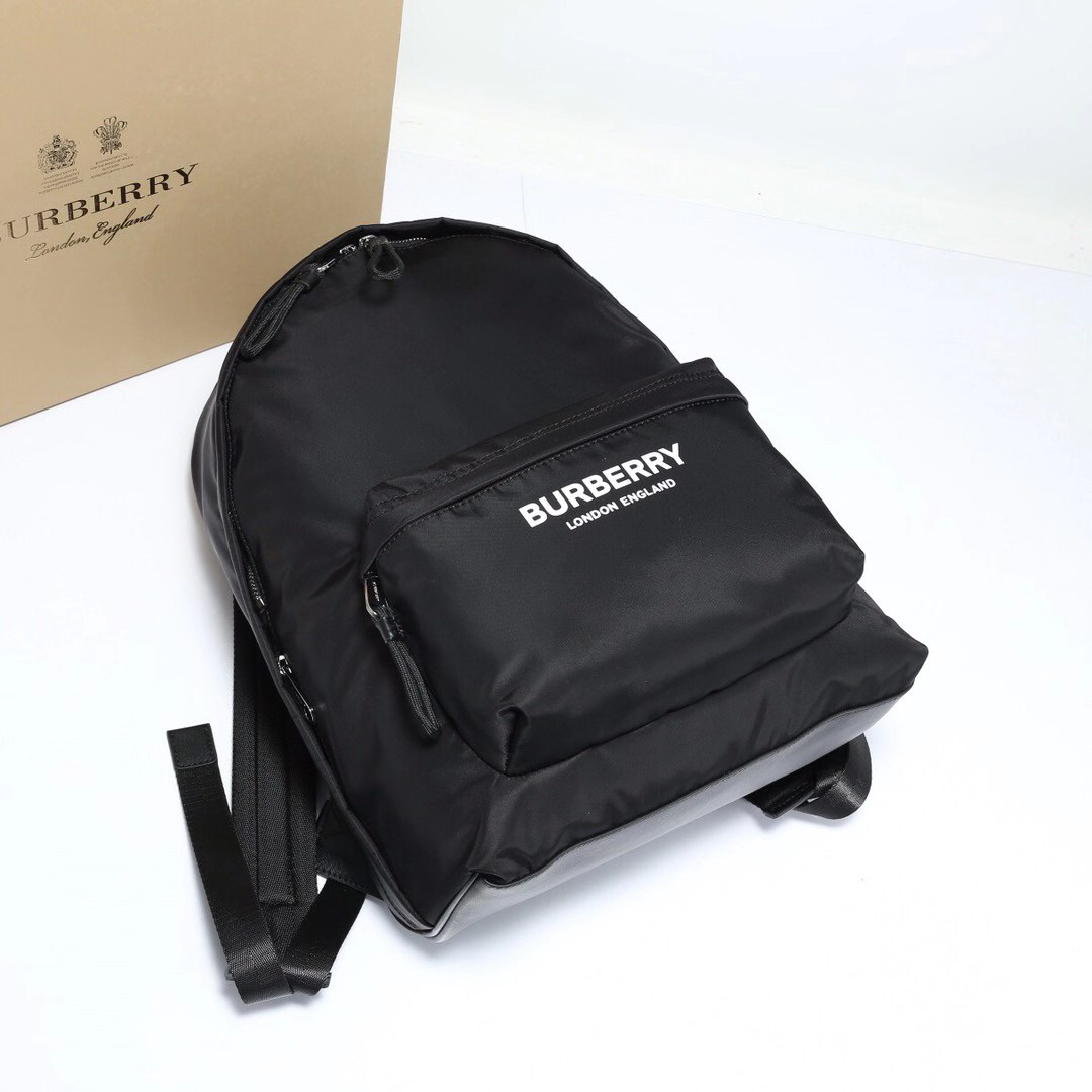 [TOP] BURBERRY Backpack 30.5x42.5x14.5cm - Black - 711 Luxury