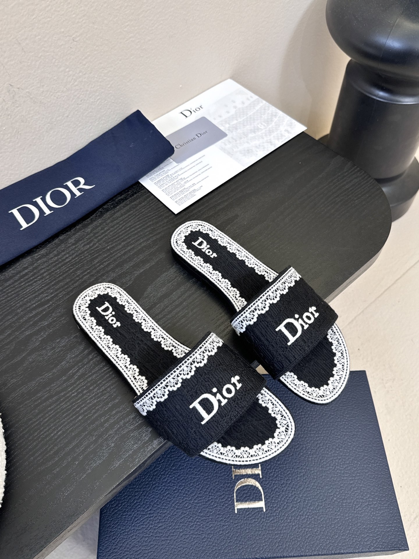 [TOP] Christian Dior Slippers - Black - 711 Luxury