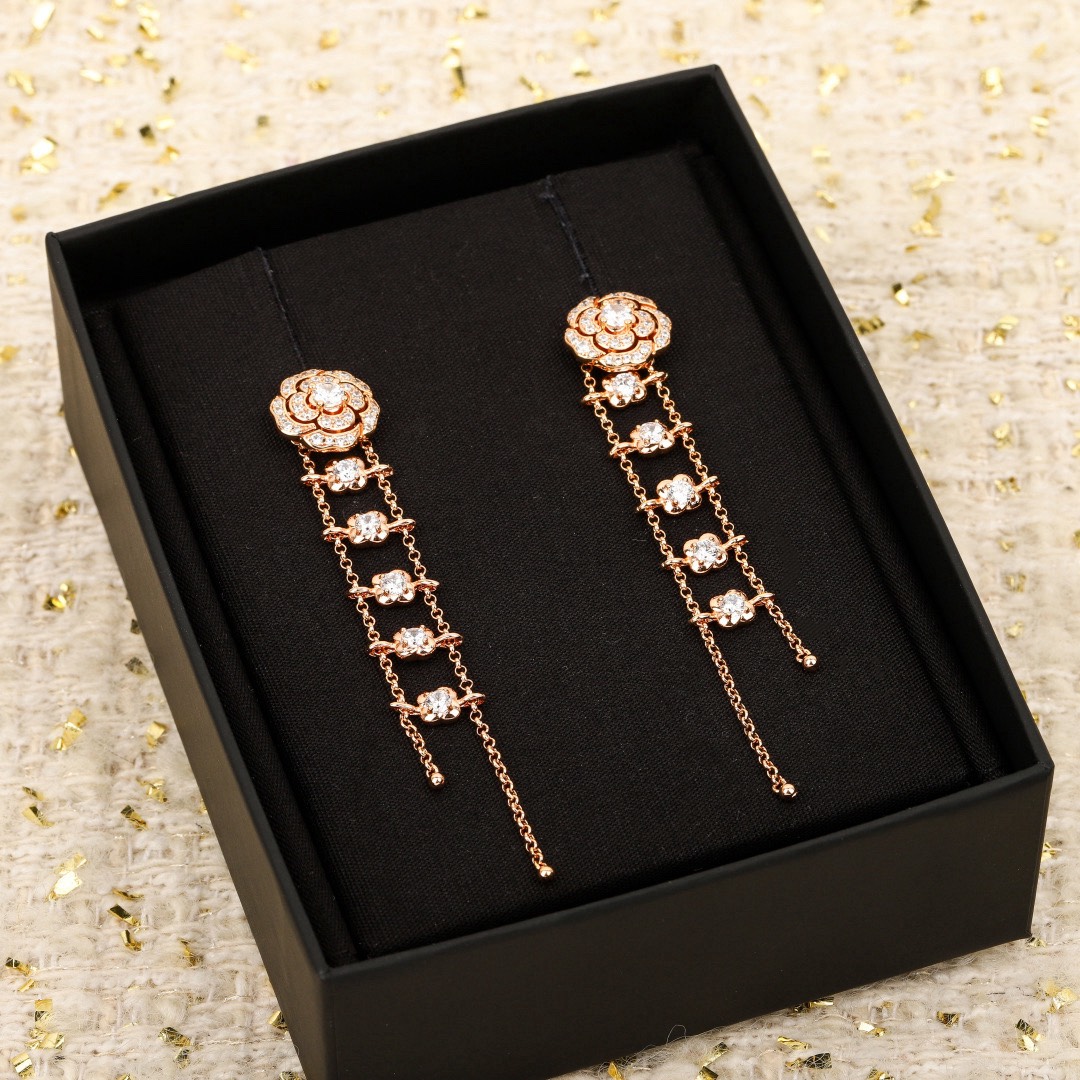 [TOP] CHANEL Earrings - 2 Color