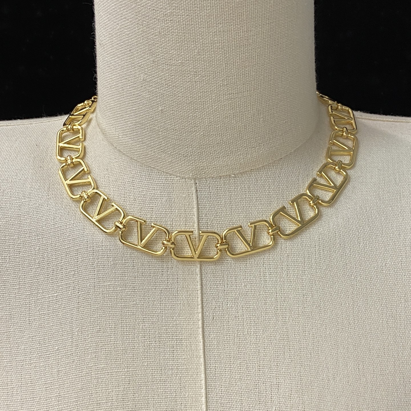 [TOP] VALENTINO Necklace - Gold - 711 Luxury