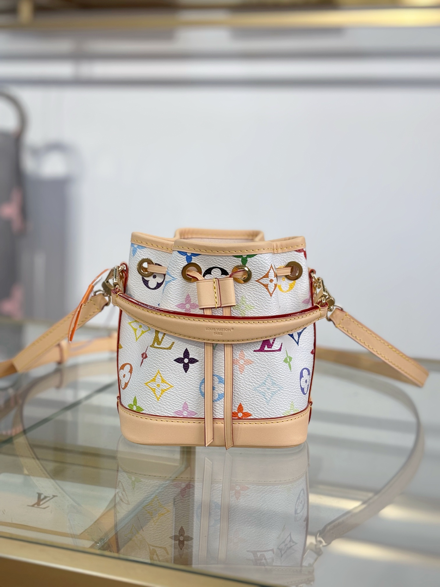 [TOP] Louis Vuitton LV x TM NANO NOÉ Bag Monogram 16x13x10cm - White