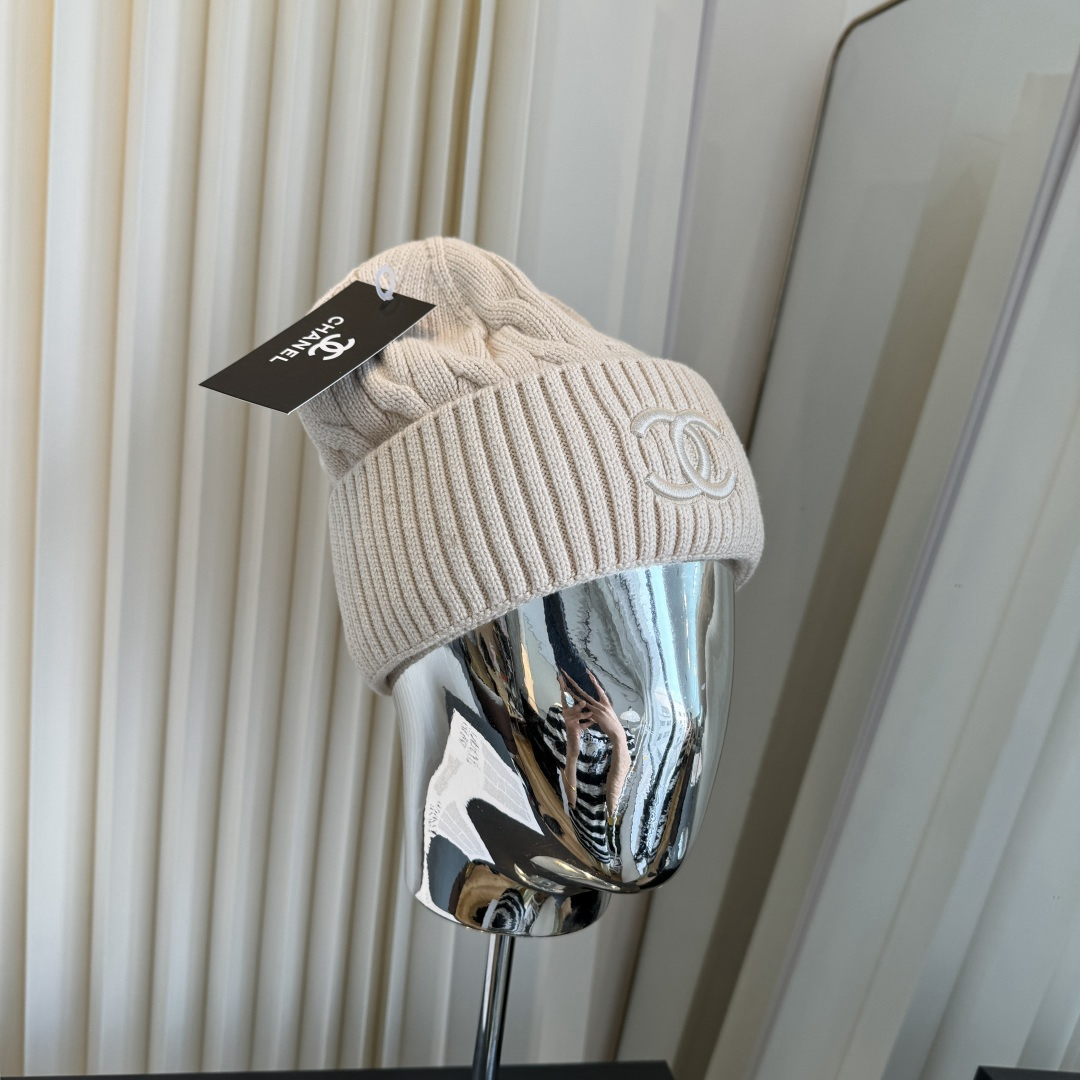 [TOP] CHANEL Knitted Hat - Beige - 711 Luxury