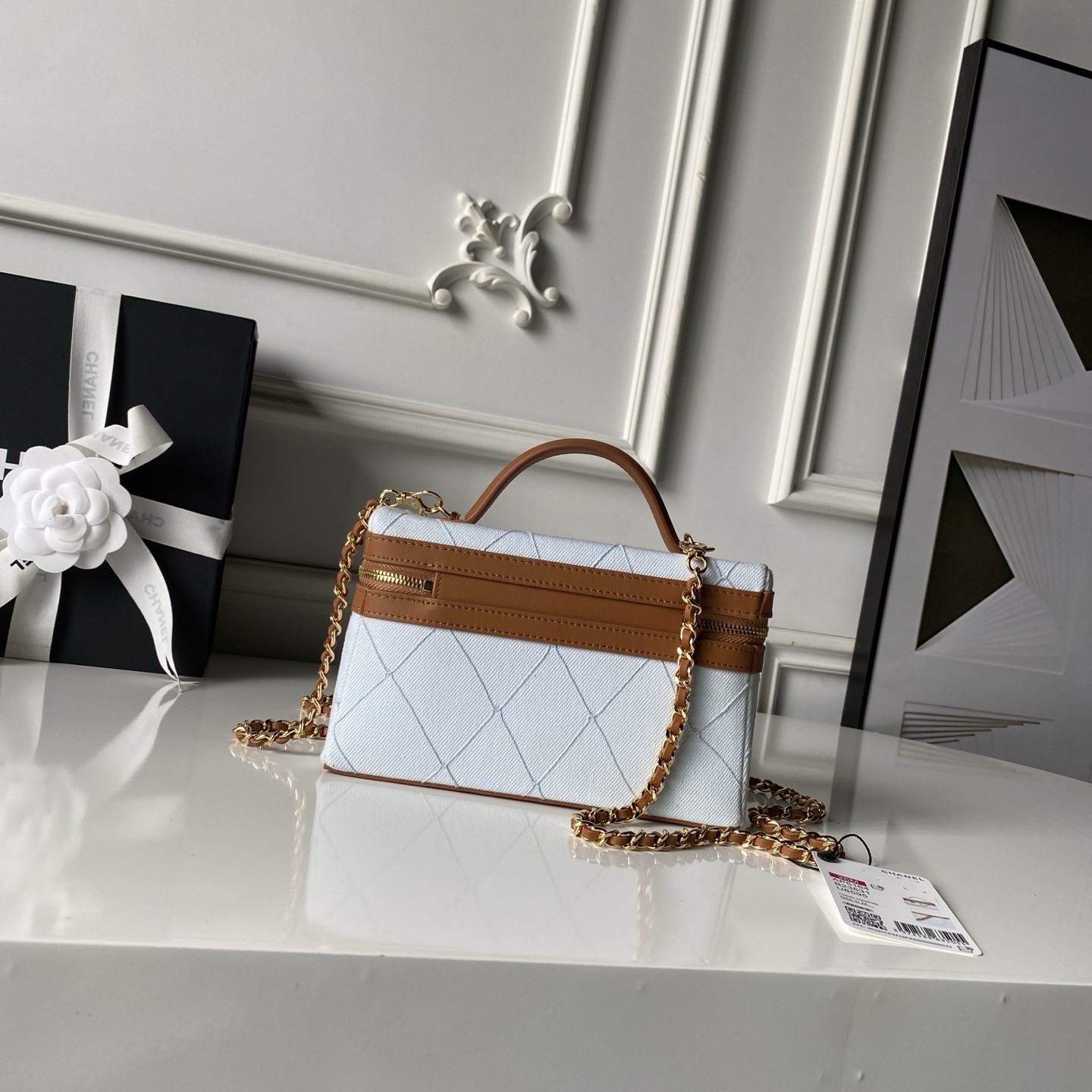 [TOP] CHANEL 26C Coco Beach Vanity Case Bag 8.5X11X7cm - Light Blue - 711 Luxury