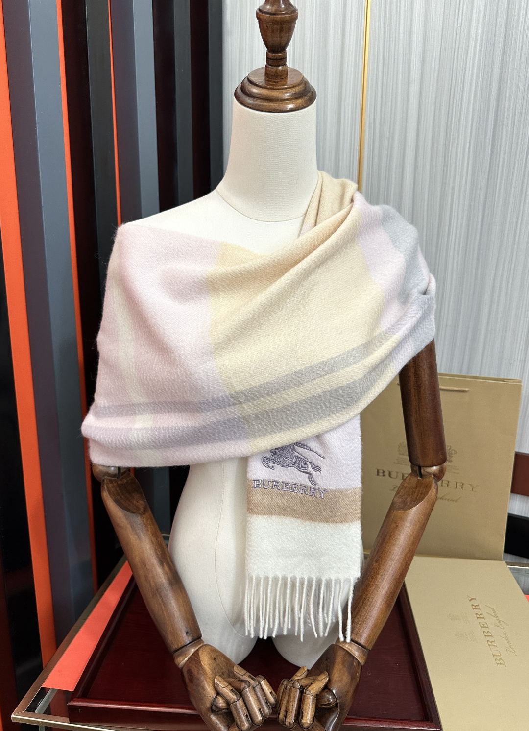 [TOP] BURBERRY Scarf 32x180cm - Pink - 711 Luxury