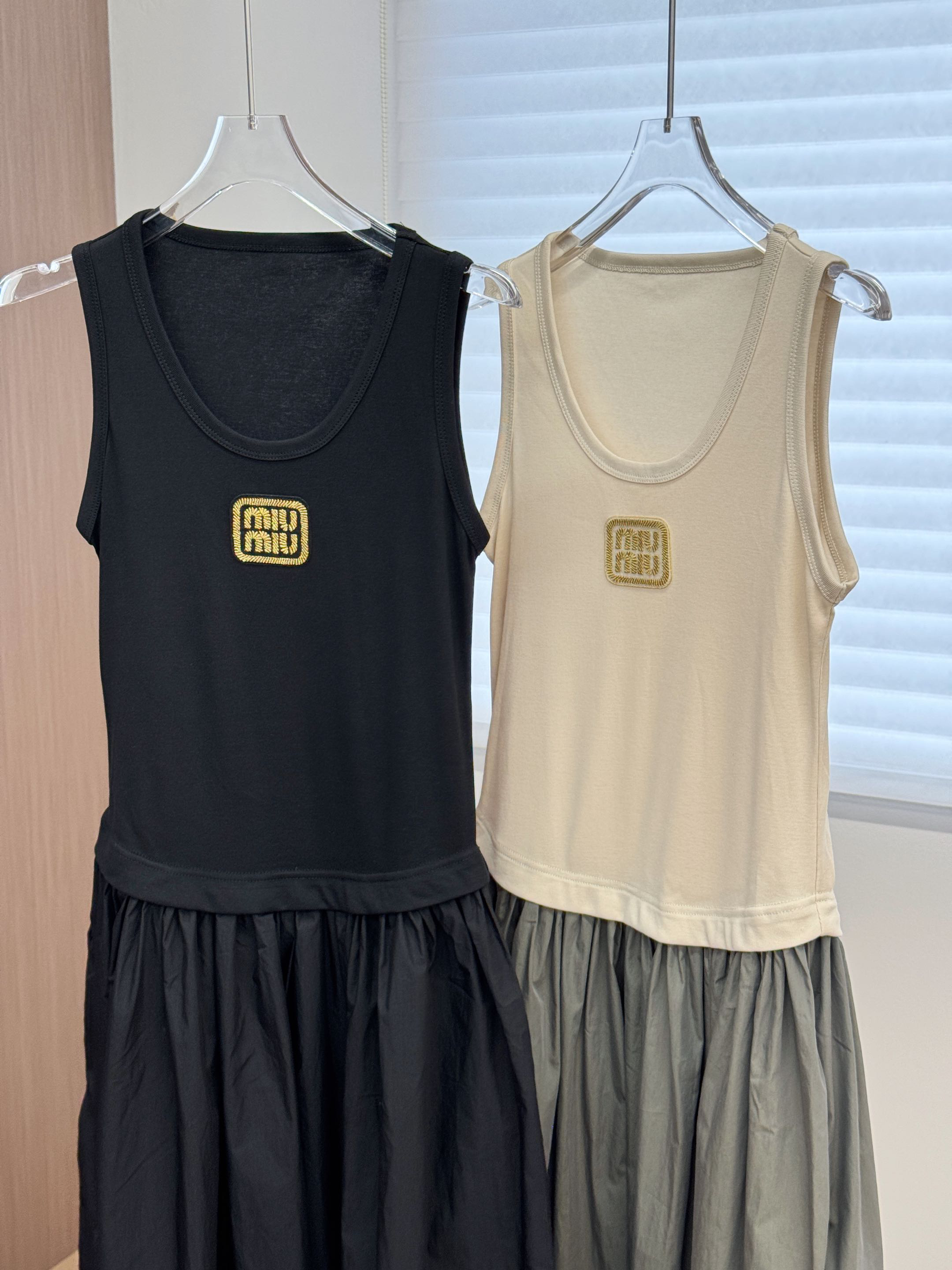 [TOP] Miu Miu  Dress - 2 Colors