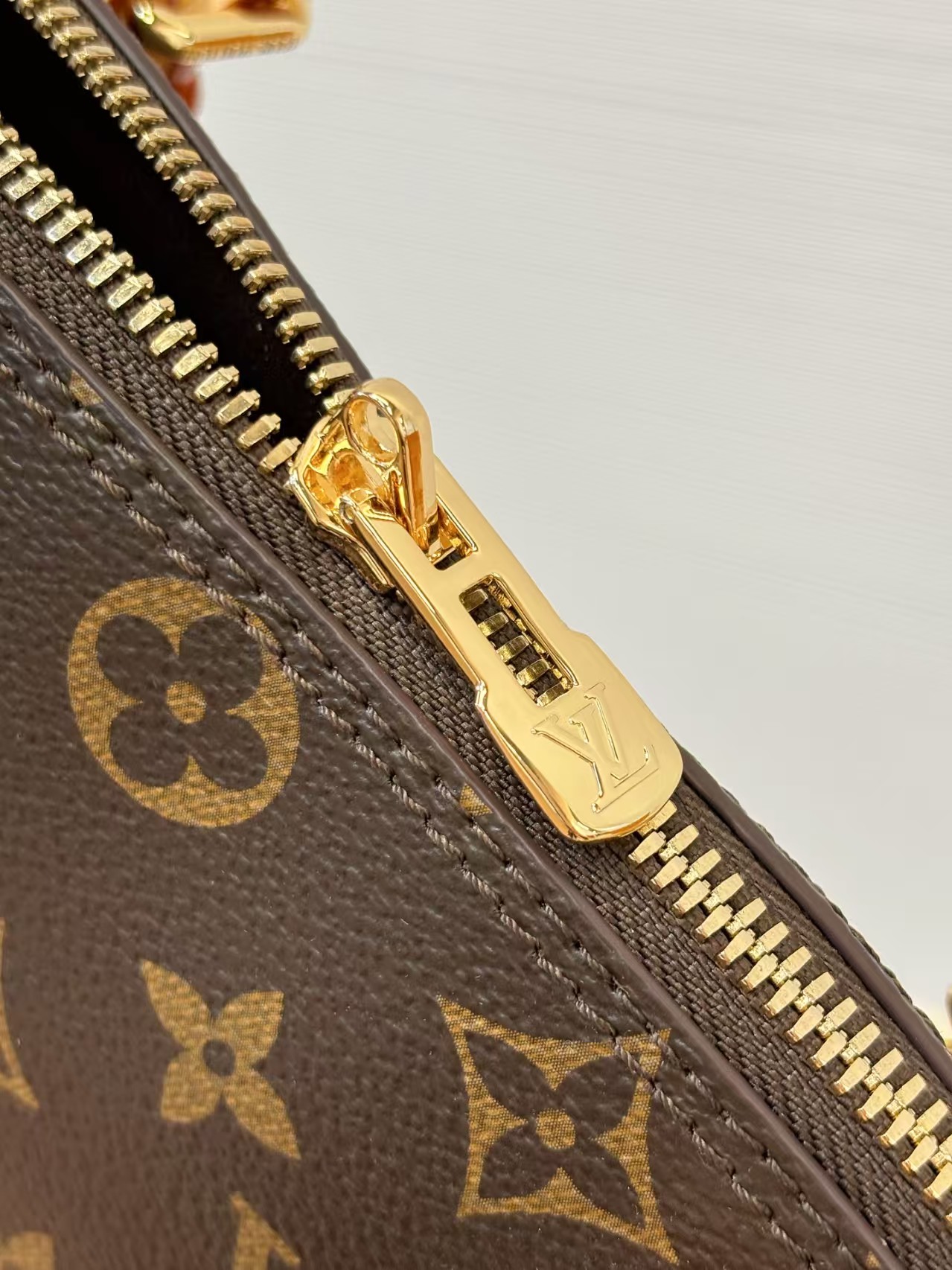 [TOP] Louis Vuitton LV Squire East West Handbag 29 x 14  x 8 cm - Monogram