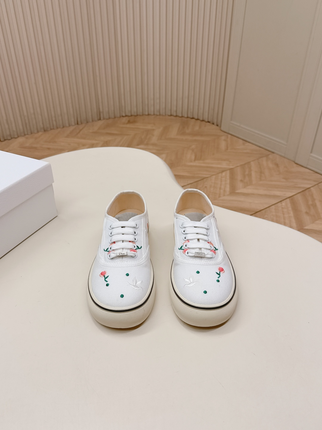 [TOP] Christian Dior Casual Shoes - White - 711 Luxury