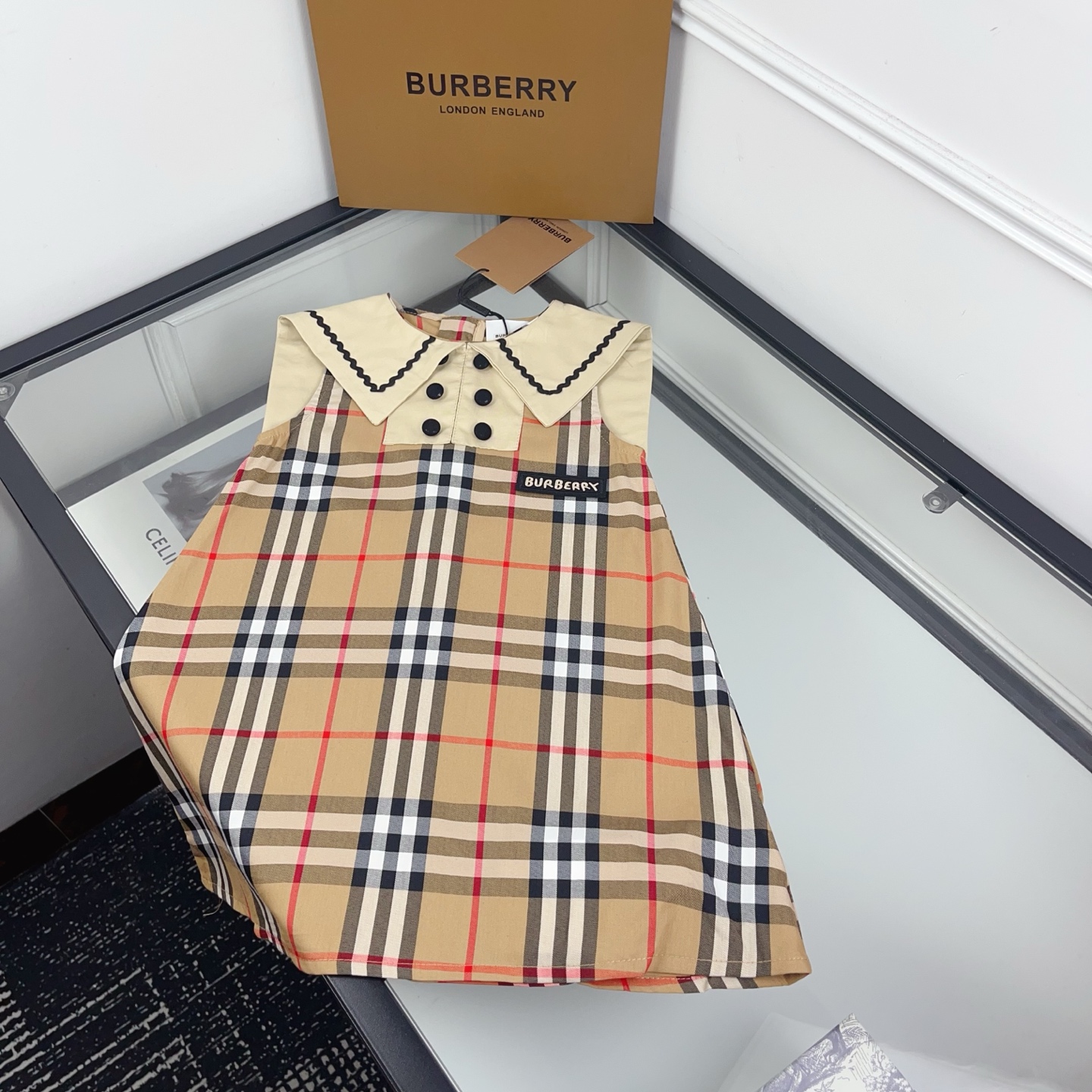 Burberry Girls Vintage Check Sleeveless Sailor Collar Cotton A-Line Dress Kids Classic Plaid Pinafore Dress Sizes 100-160