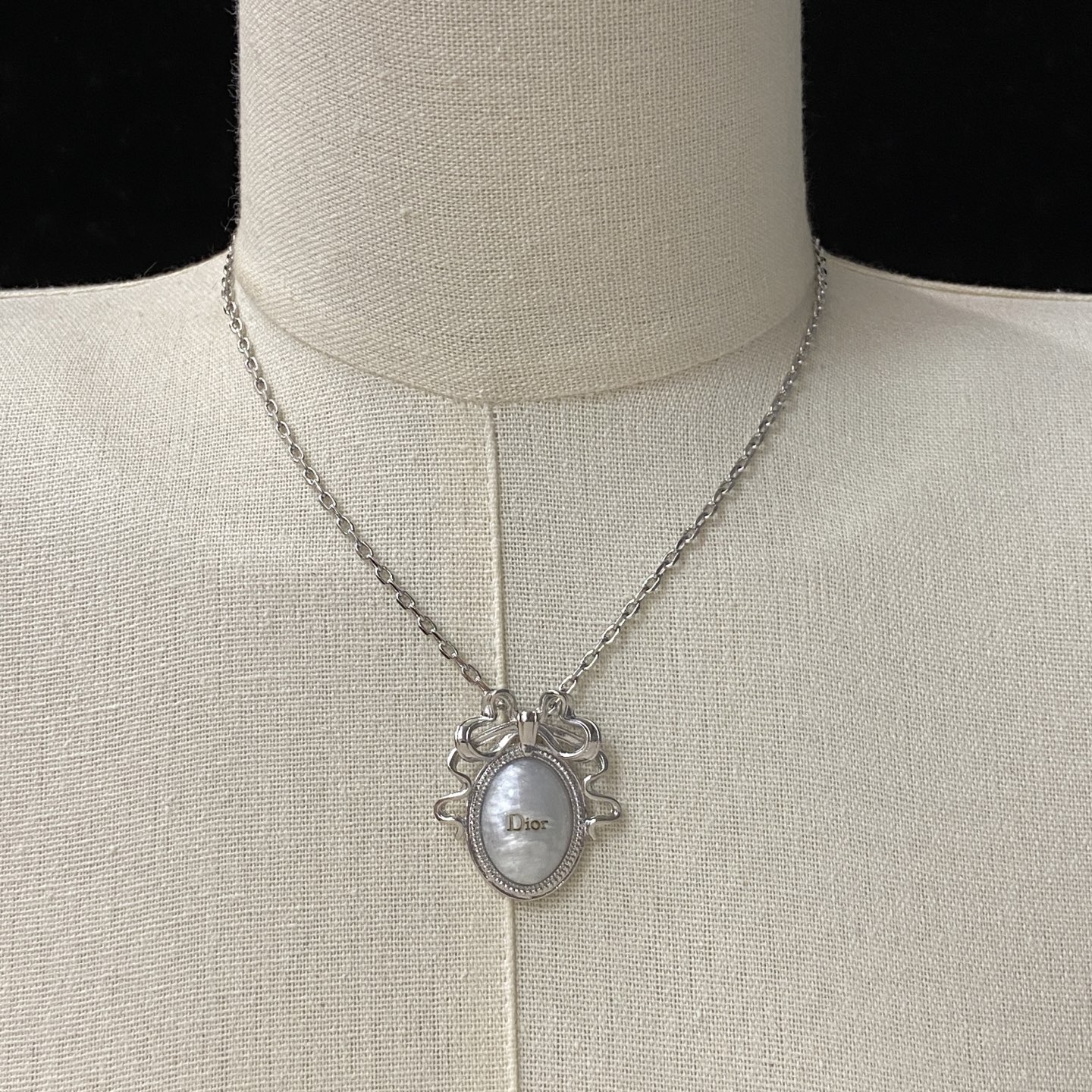 [TOP] Christian Dior Necklace - 2 Color - 711 Luxury