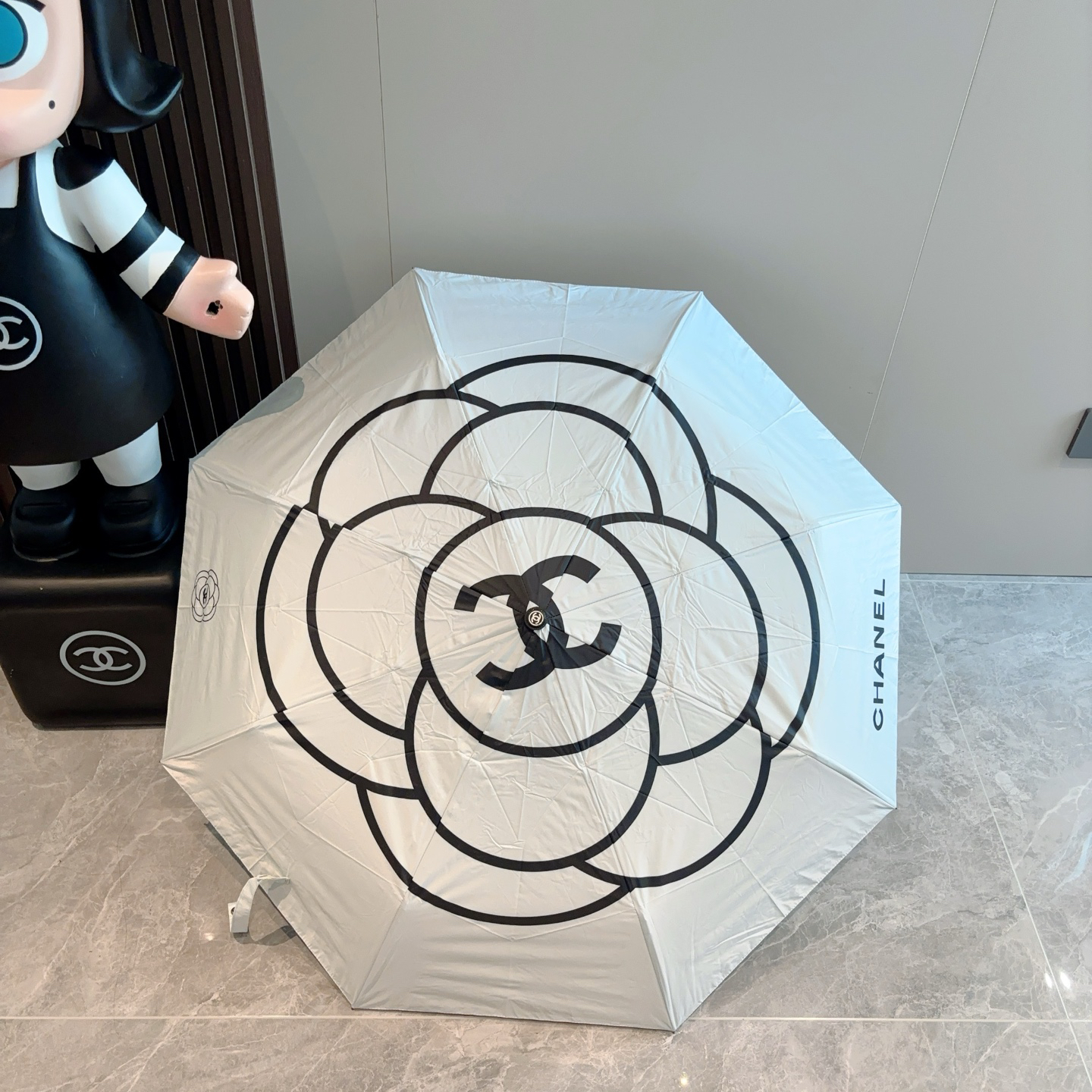 [TOP] CHANEL Umbrella - White - 711 Luxury