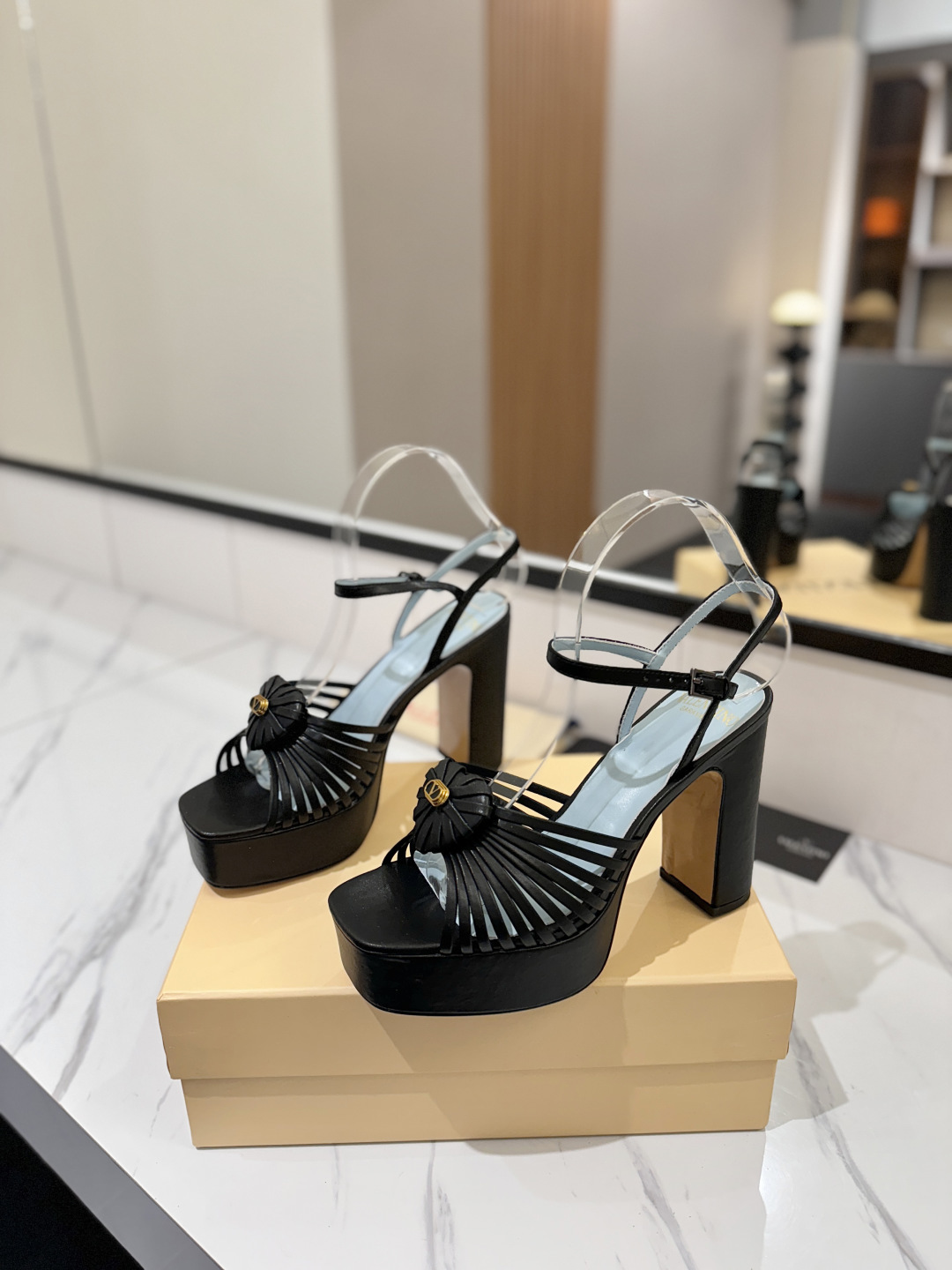 [TOP] VALENTINO 11cm High Heel Sandals - Black - 711 Luxury
