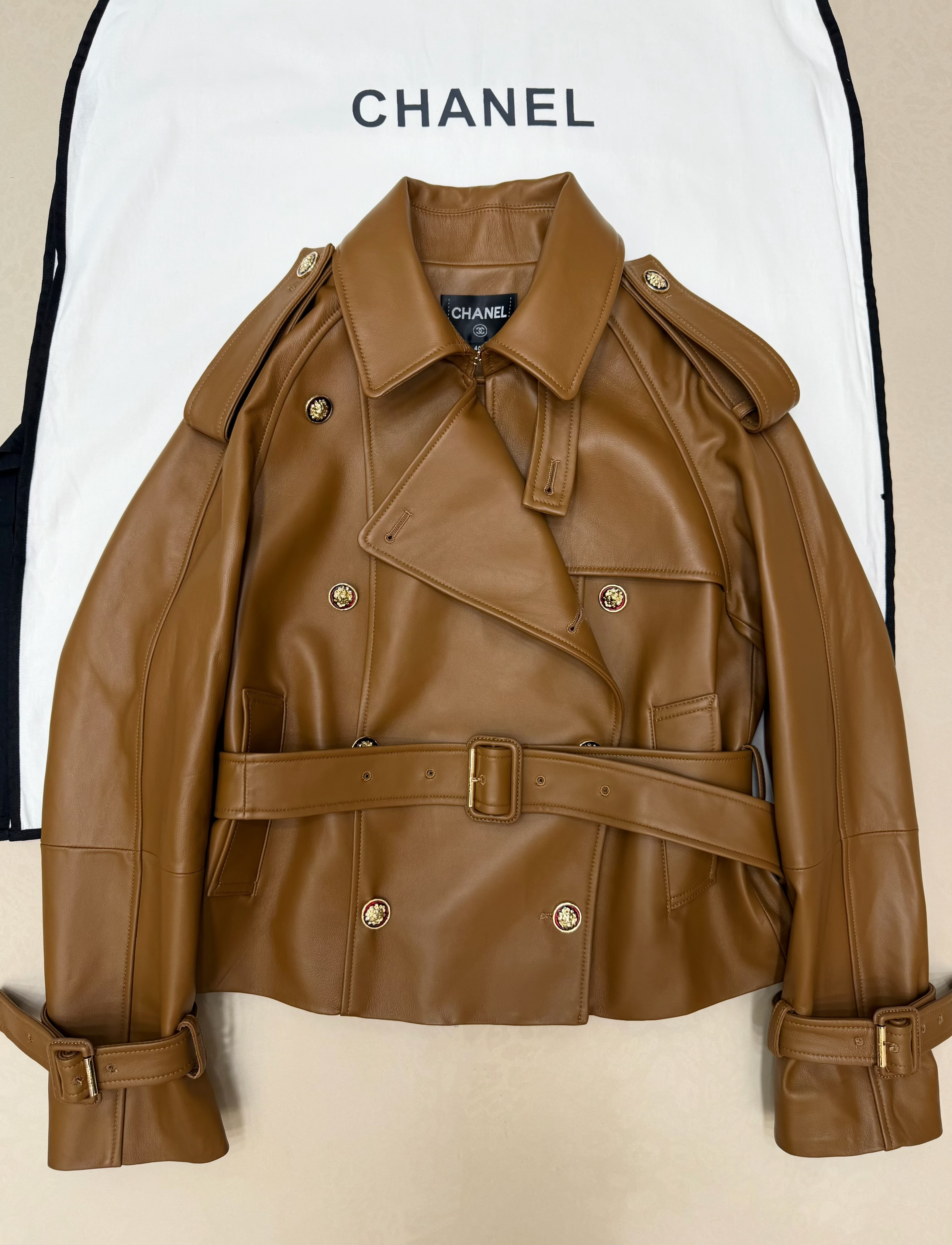 Chanel white Clothing CHANEL Trench Coat and Midi Skirt Lambskin Tobacco White #396027 View 2 | Nigo Office