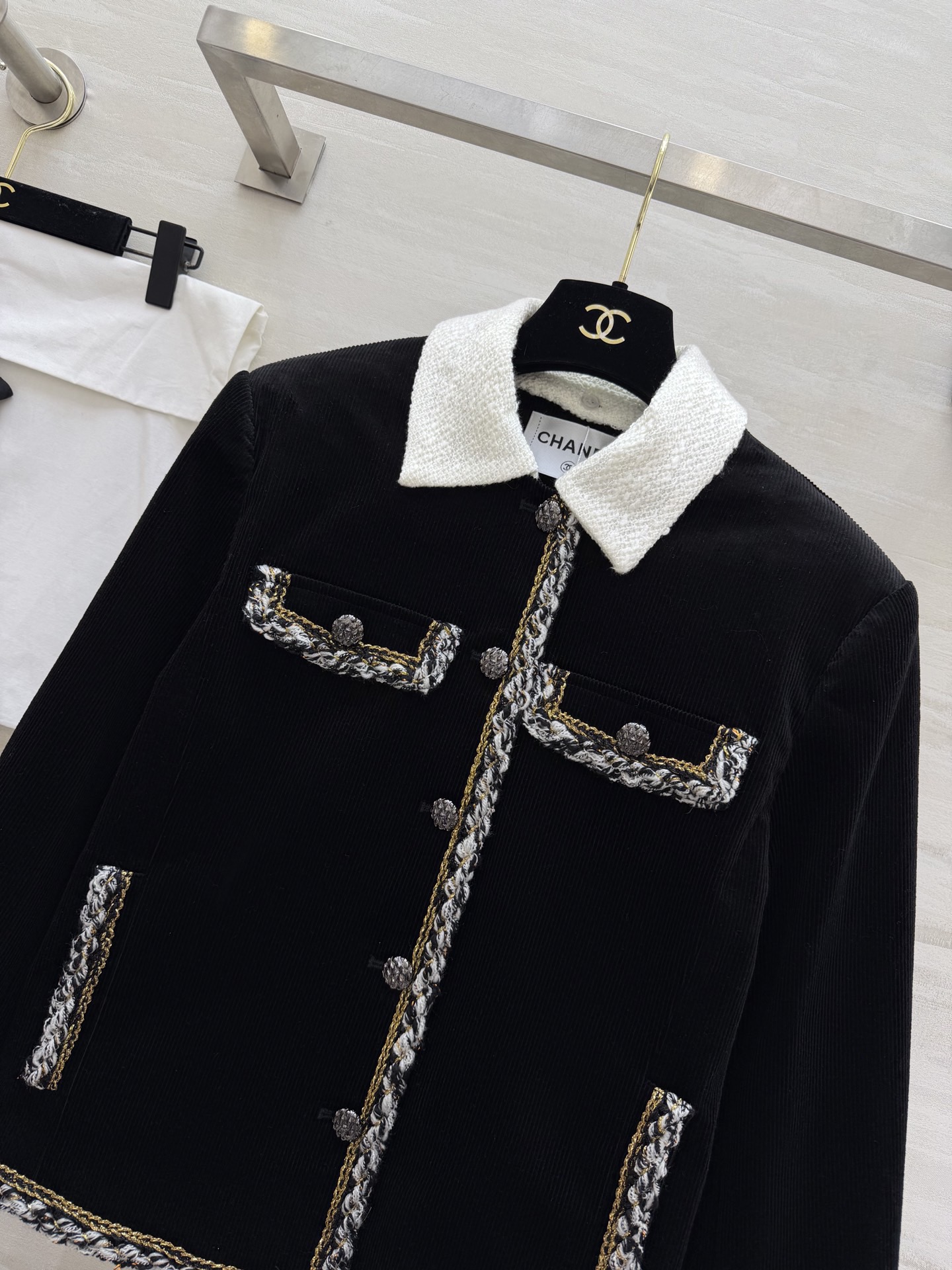 [TOP] CHANEL Coat - Black - 711 Luxury