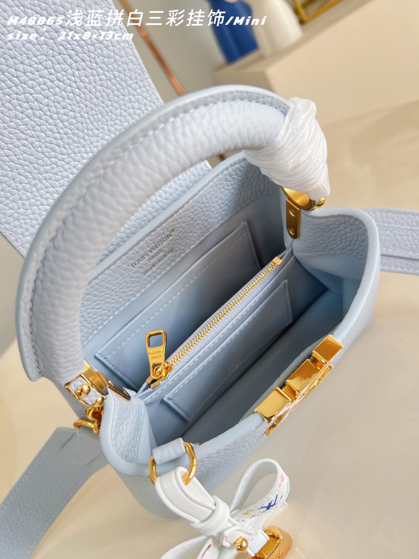 [TOP] Louis Vuitton LV Capucines Bag 21cm/27cm - Light Blue