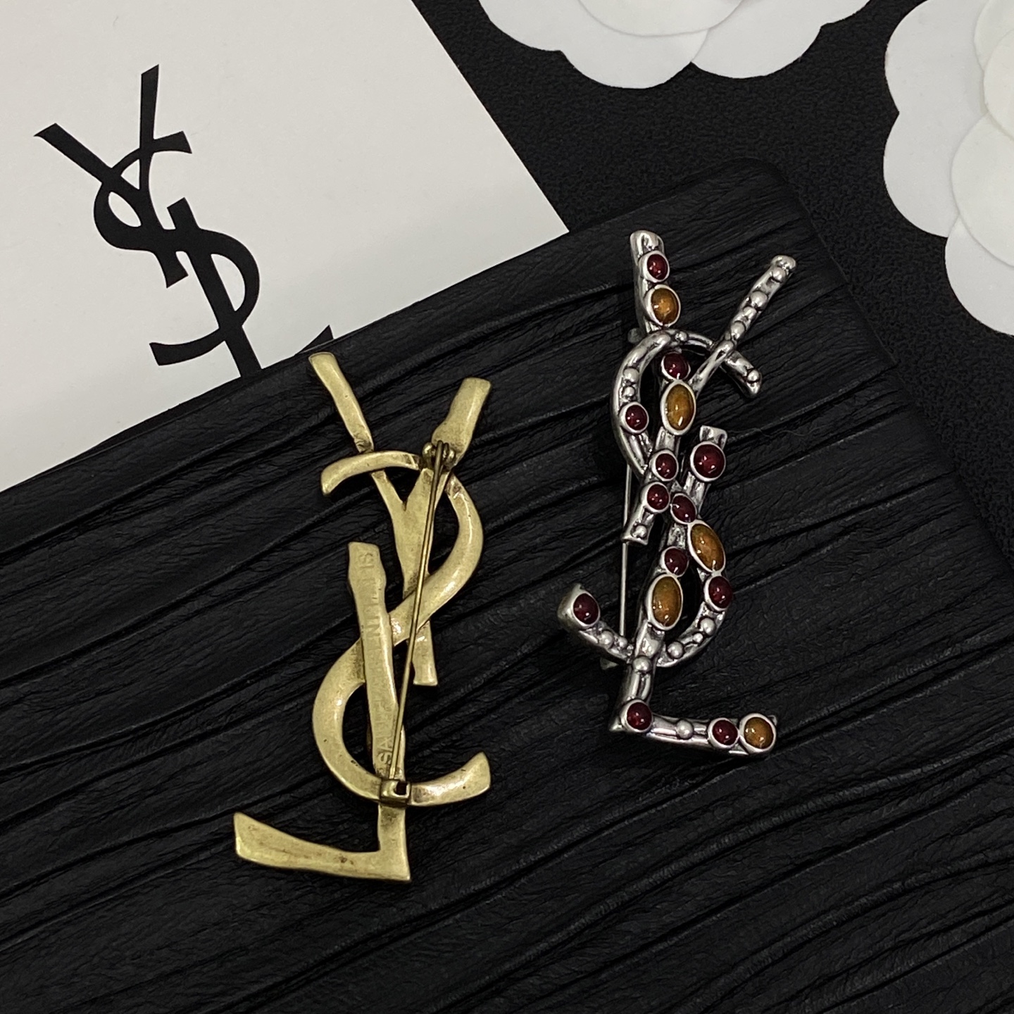 [TOP] Yves Saint Laurent YSL Brooch - 2 Color - 711 Luxury