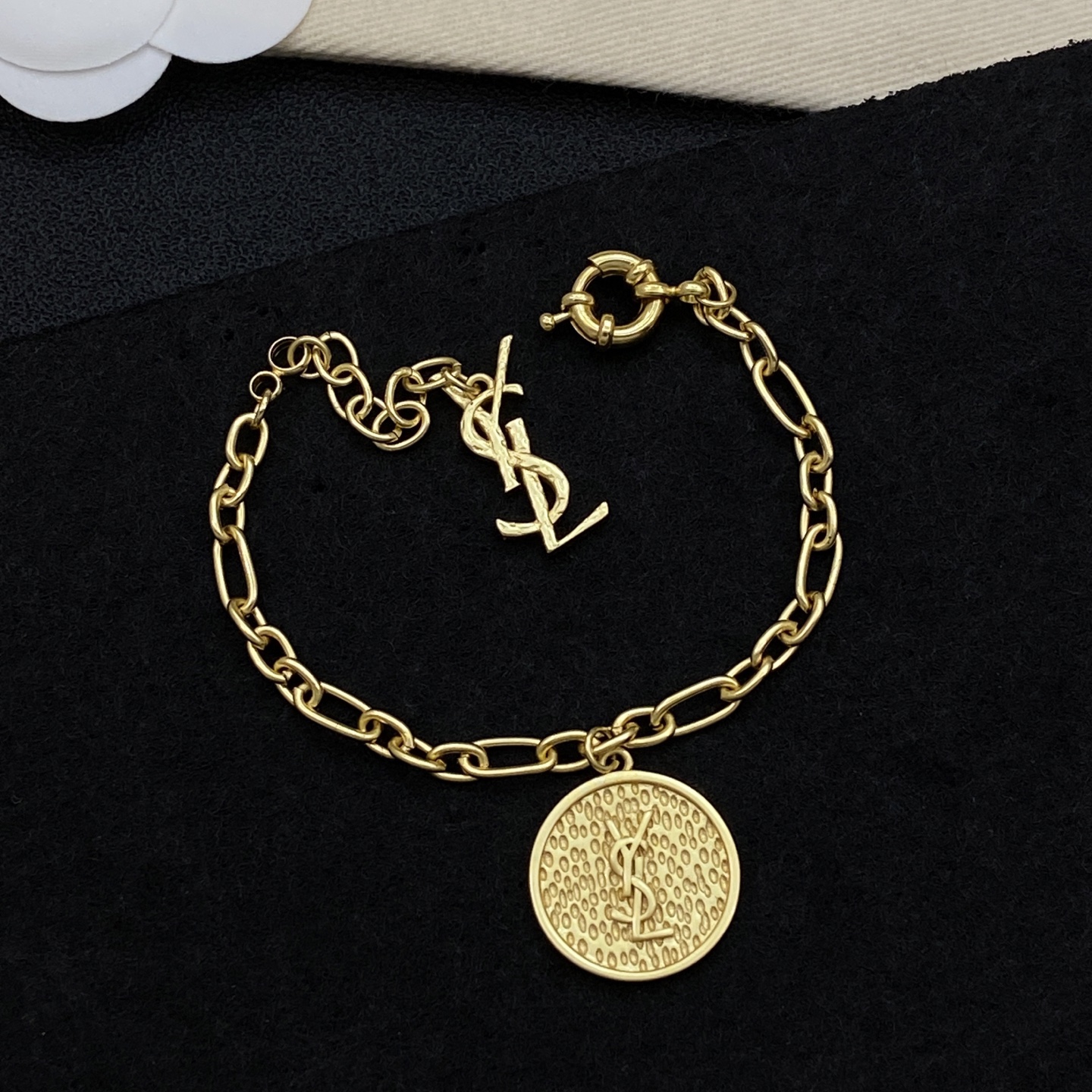 [TOP] Yves Saint Laurent YSL Bracelet - Gold - 711 Luxury