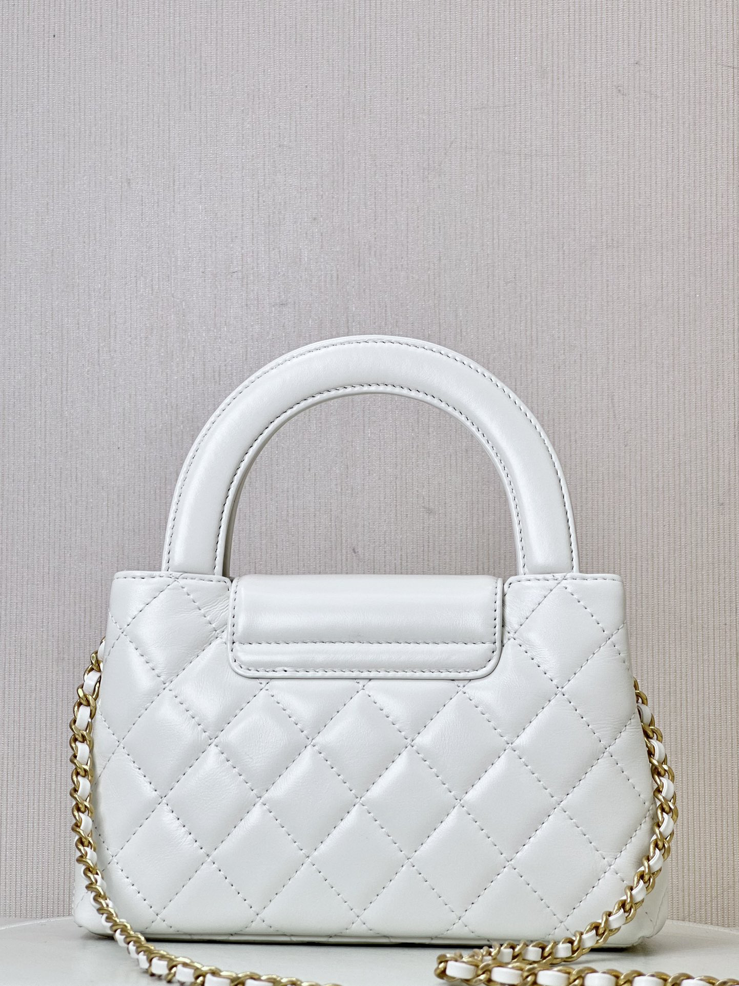 [TOP] CHANEL Kelly Bag Cowhide 13x19x7cm - White - 711 Luxury