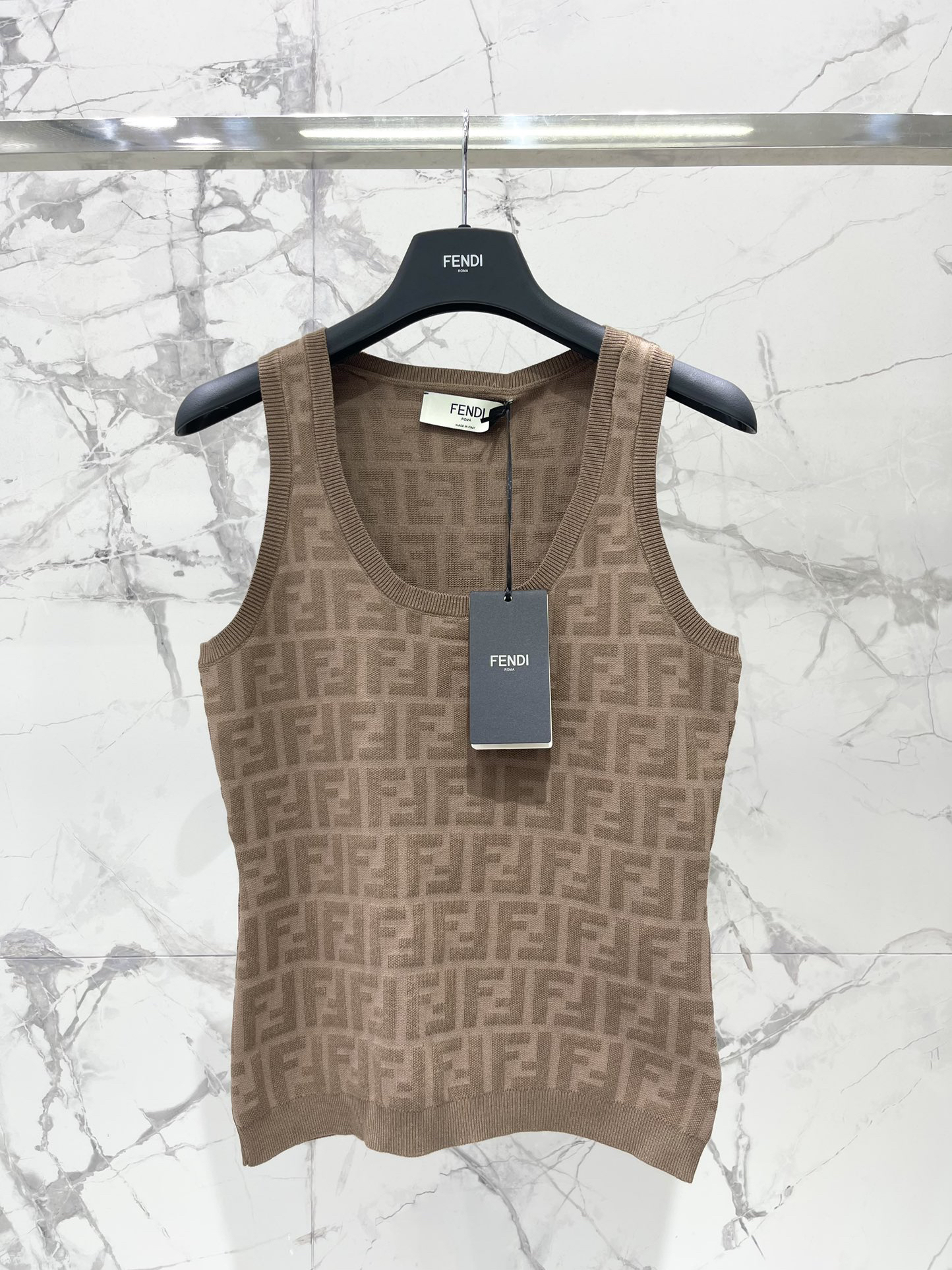 [TOP] FENDI Knit Vest - Khaki - 711 Luxury