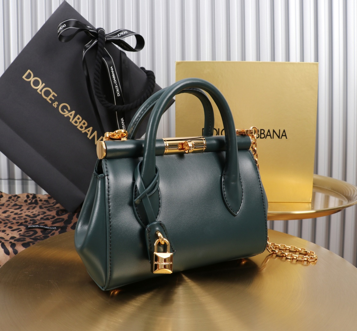 [TOP] Dolce & Gabbana D&G Marlene Bag Calfskin 19x13.5x7cm - Lake Blue - 711 Luxury