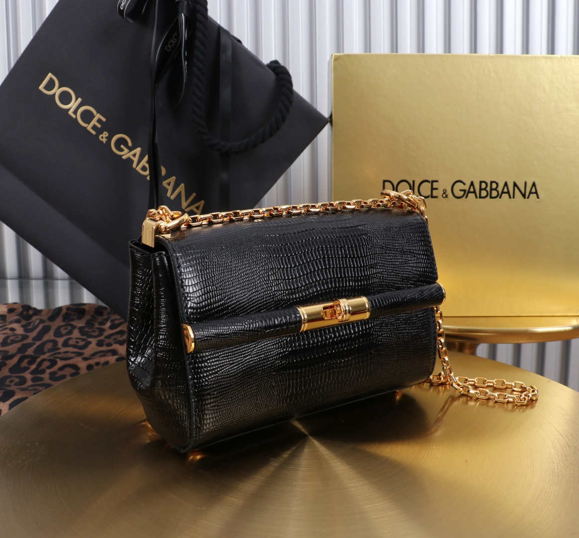 [TOP] Dolce & Gabbana D&G Shoulder Bag with Lizard Print 18x10.6x7cm - Black