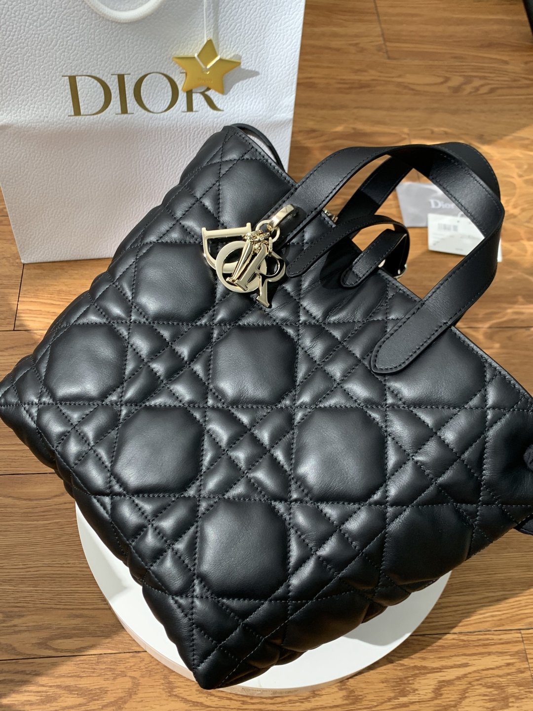 [TOP] Christian Dior Toujours Bag Calfskin 23x24x16cm - Black