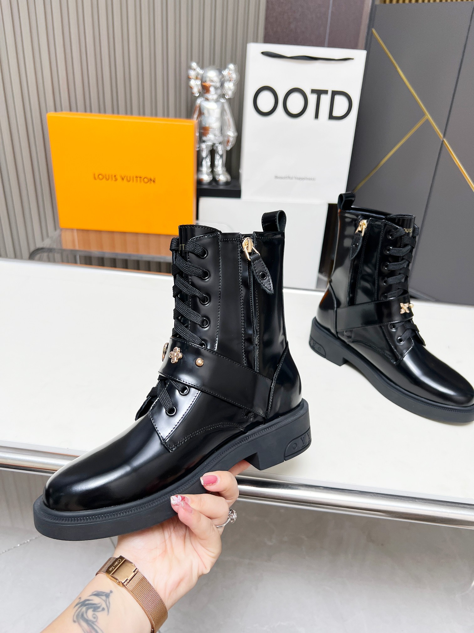 [TOP] Louis Vuitton LV Boots - Black - 711 Luxury