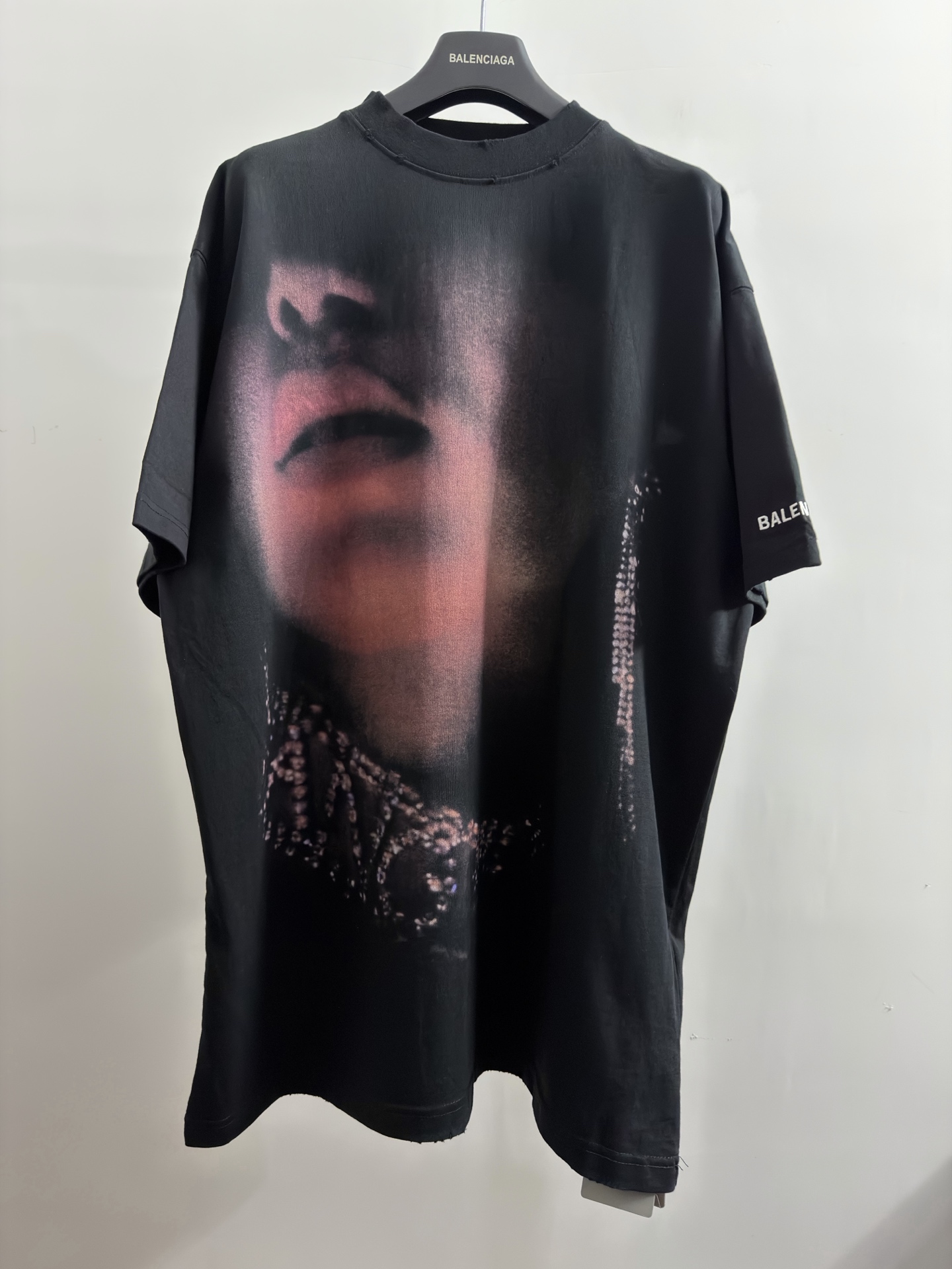 Balenciaga Clothing Balenciaga x HBO Portrait T-shirt #390375 View 2 | Nigo Office