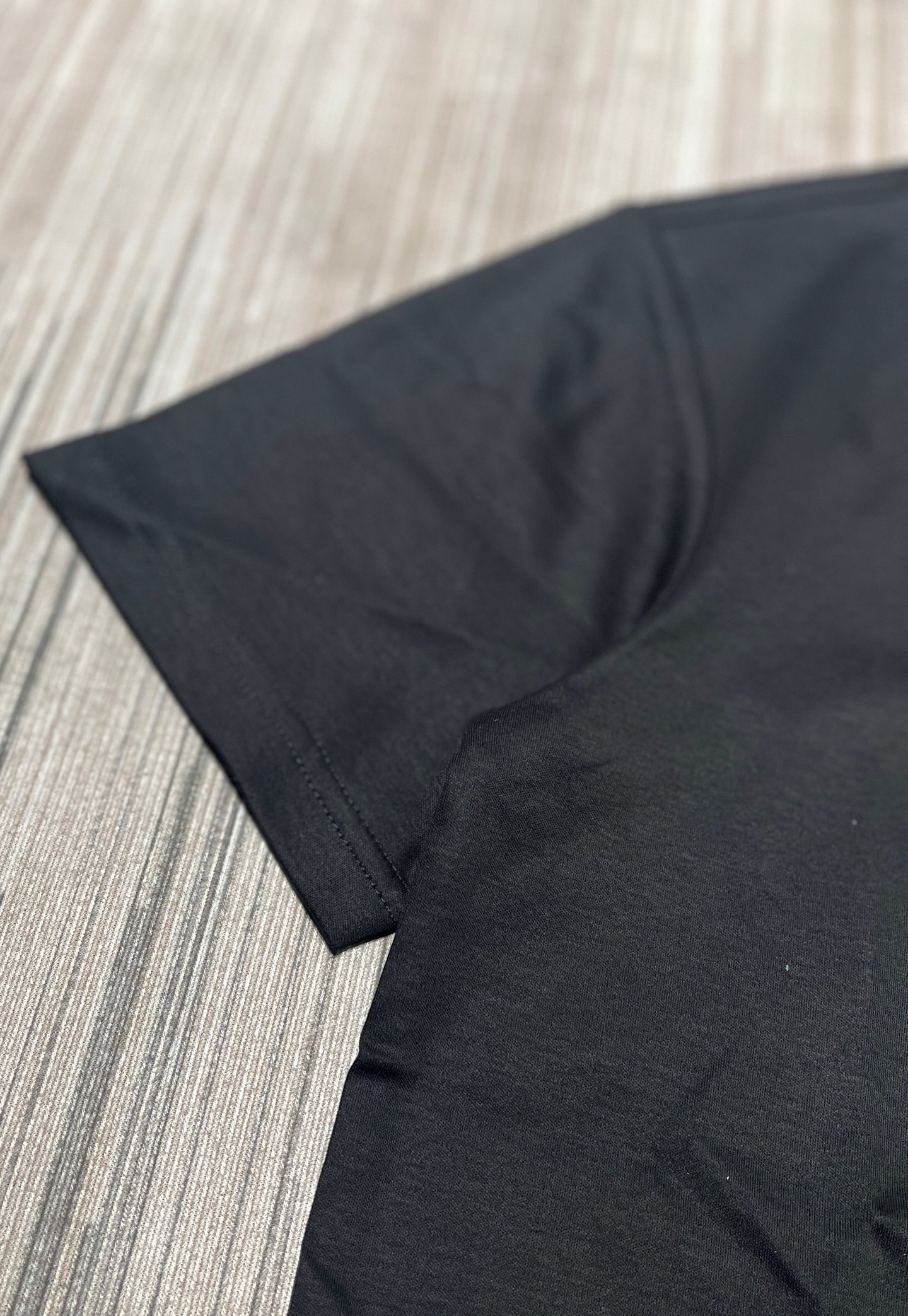 [TOP] PRADA Men's/Women's Logo T-Shirt - Black/White