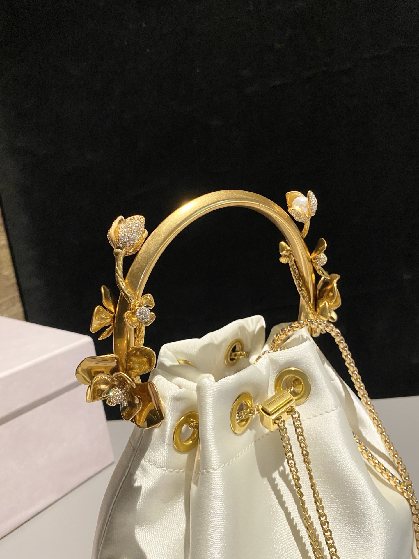 [TOP] JIMMY CHOO Bon Bon Bag 16*15*9.5CM - White - 711 Luxury