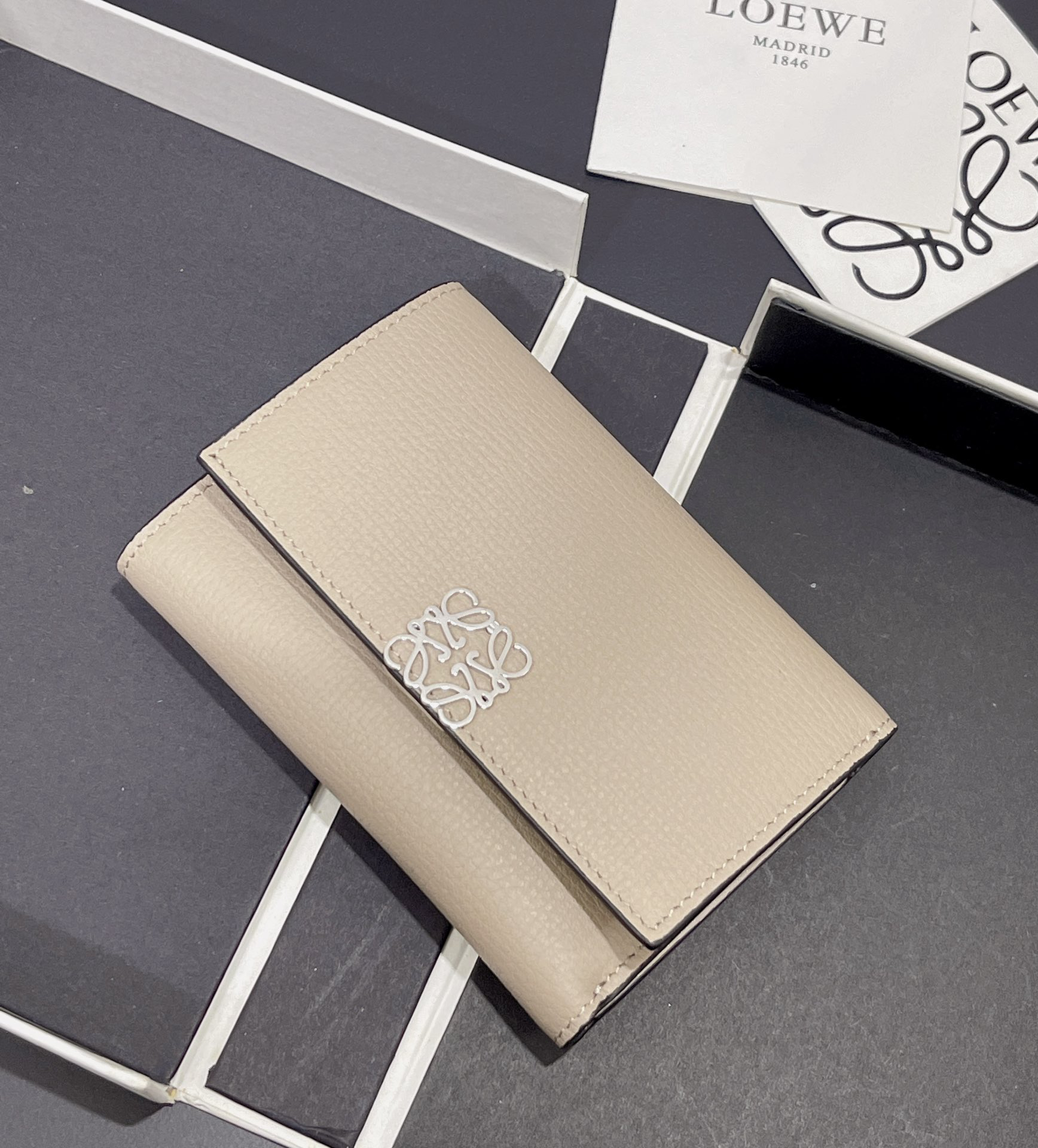 [TOP] LOEWE  Wallet 11.8*8 cm - Khaki