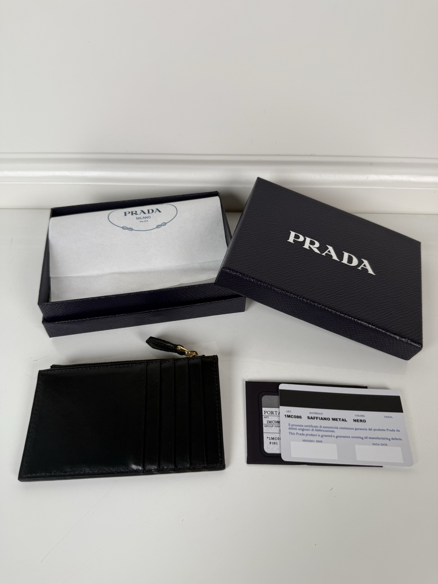 [TOP] PRADA Card Holder 8cm*13cm - Black - 711 Luxury