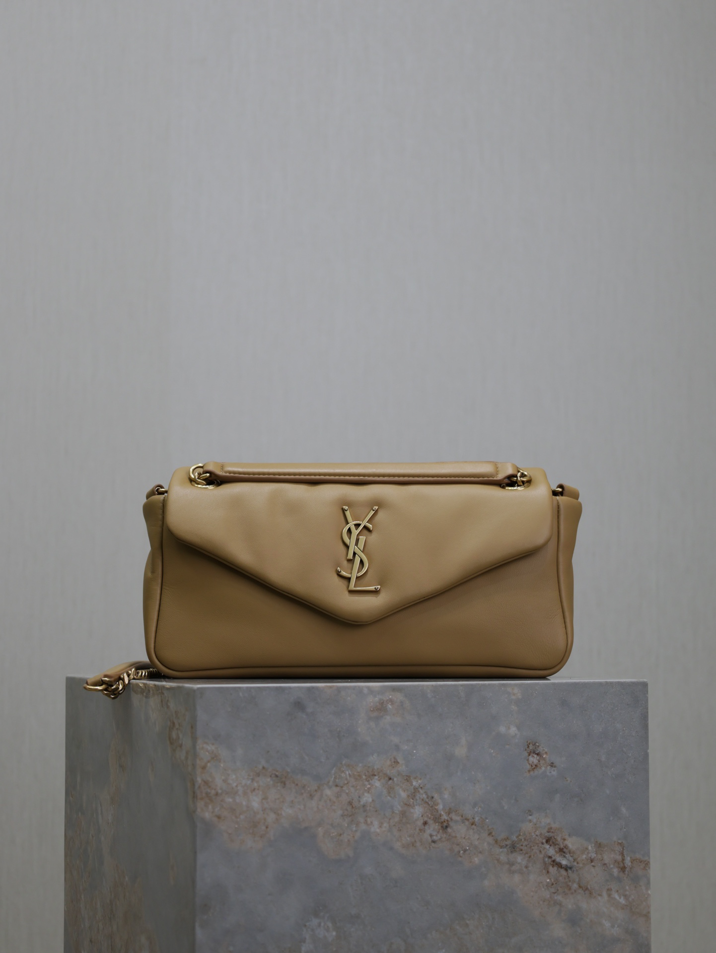 [TOP] Yves Saint Laurent YSL Calypso Lambskin Chain Bag 26x14x7cm - Yellow & GHW - 711 Luxury