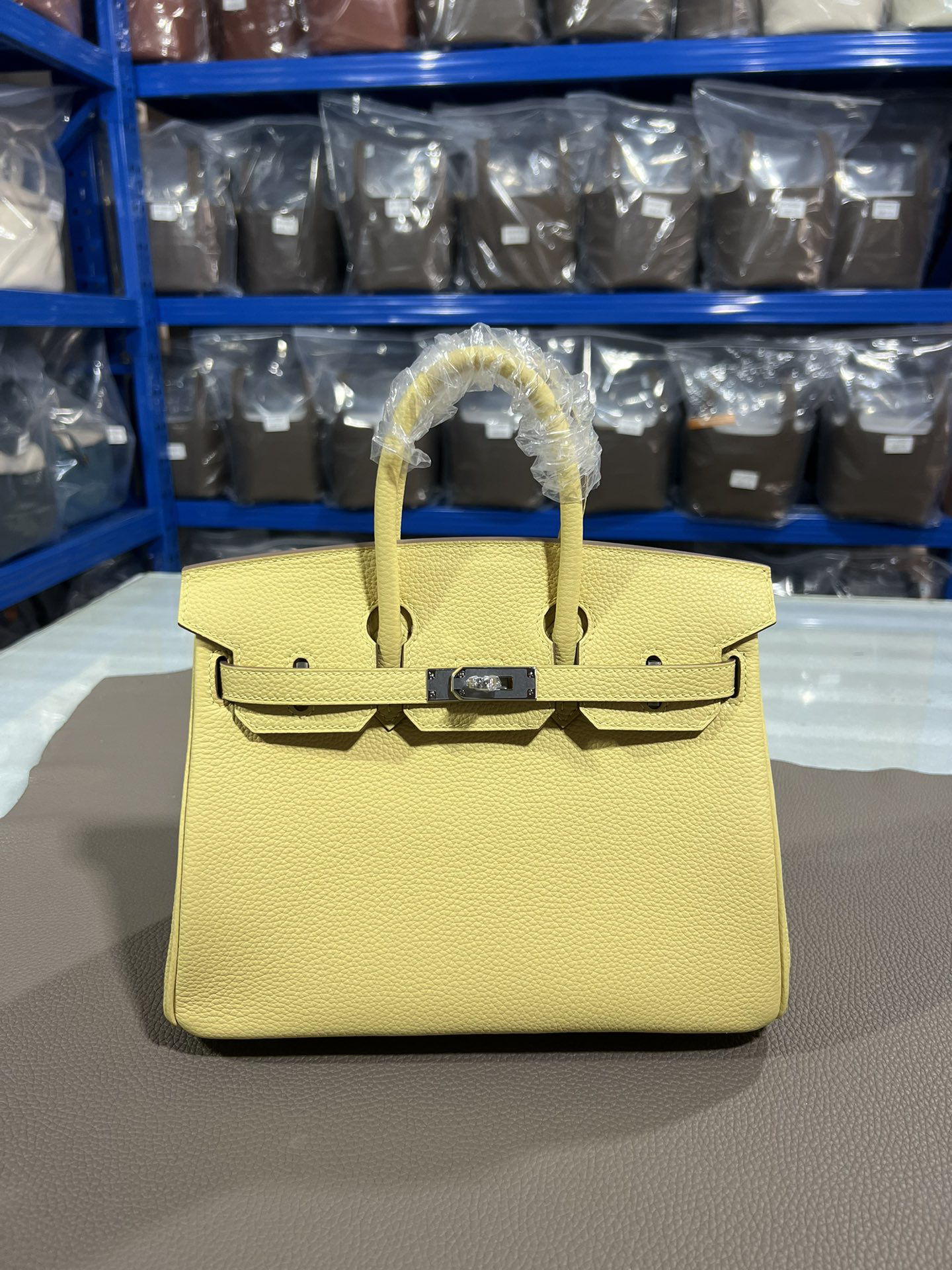 [TOP] HERMES Birkin Togo Leather 25cm - Jaune Poussin & SHW