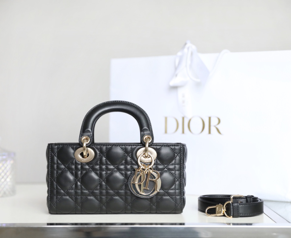 [TOP] Christian Dior Lady D-Joy Bag 22x12x6cm - Black - 711 Luxury