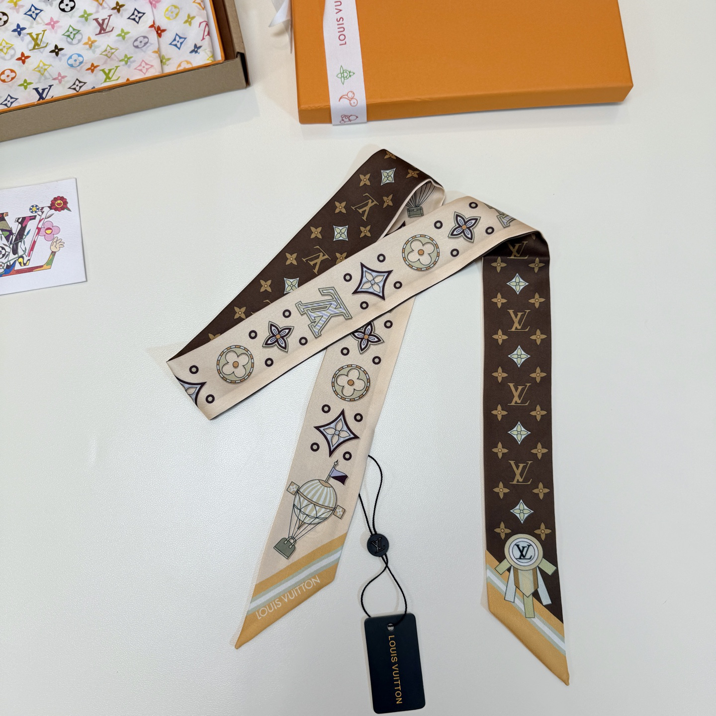 [TOP] Louis Vuitton LV From The oud BB Twilly Scarf 120x5cm - Beige and Brown - 711 Luxury