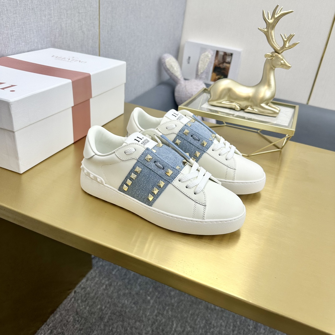 [TOP] VALENTINO Sneaker  - White - 711 Luxury